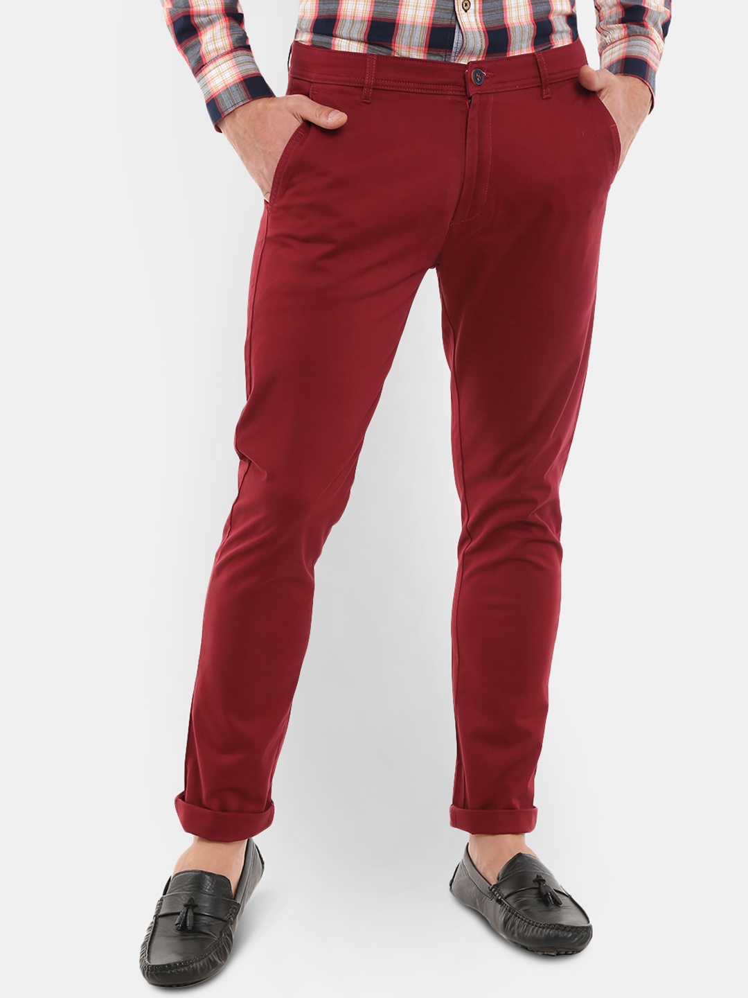 

V-Mart Men Maroon Solid Classic Slim Fit Easy Wash Twill Cotton Chinos