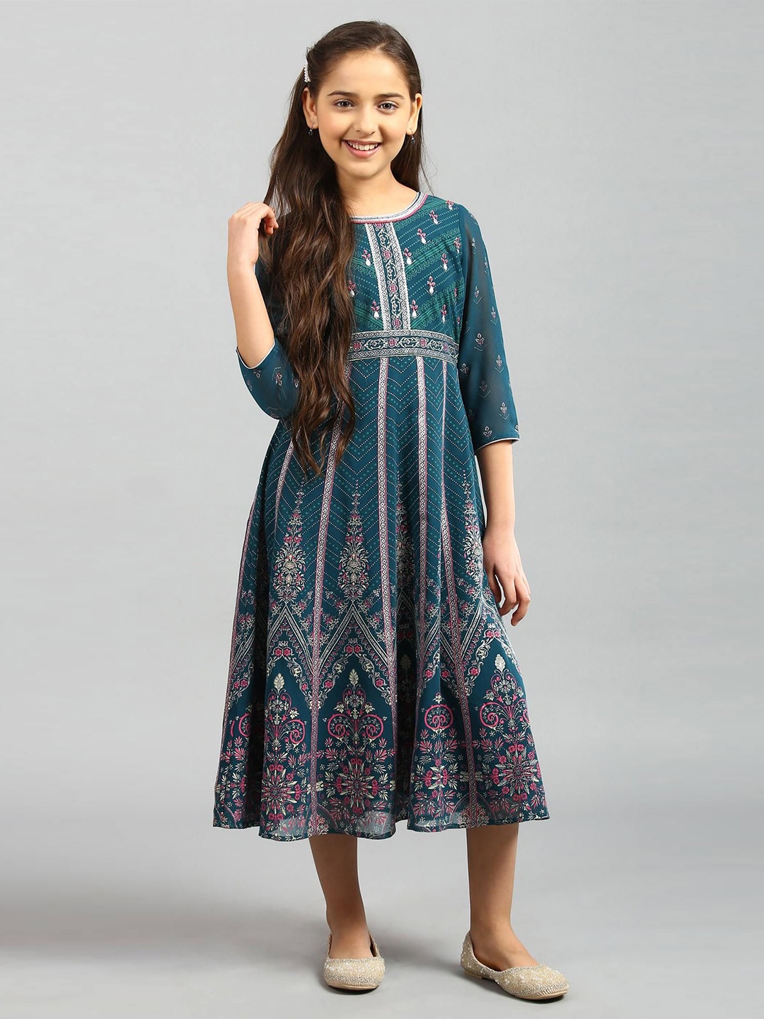 

AURELIA Green Ethnic Motifs Embroidered Dress