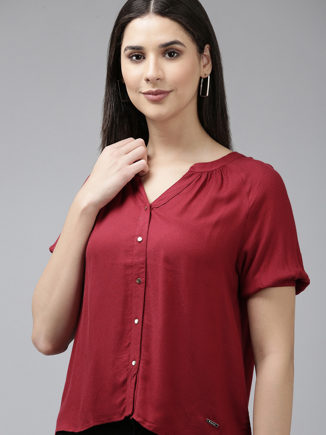

Van Heusen Mandarin Collar Puff Sleeve Shirt Style Top, Maroon