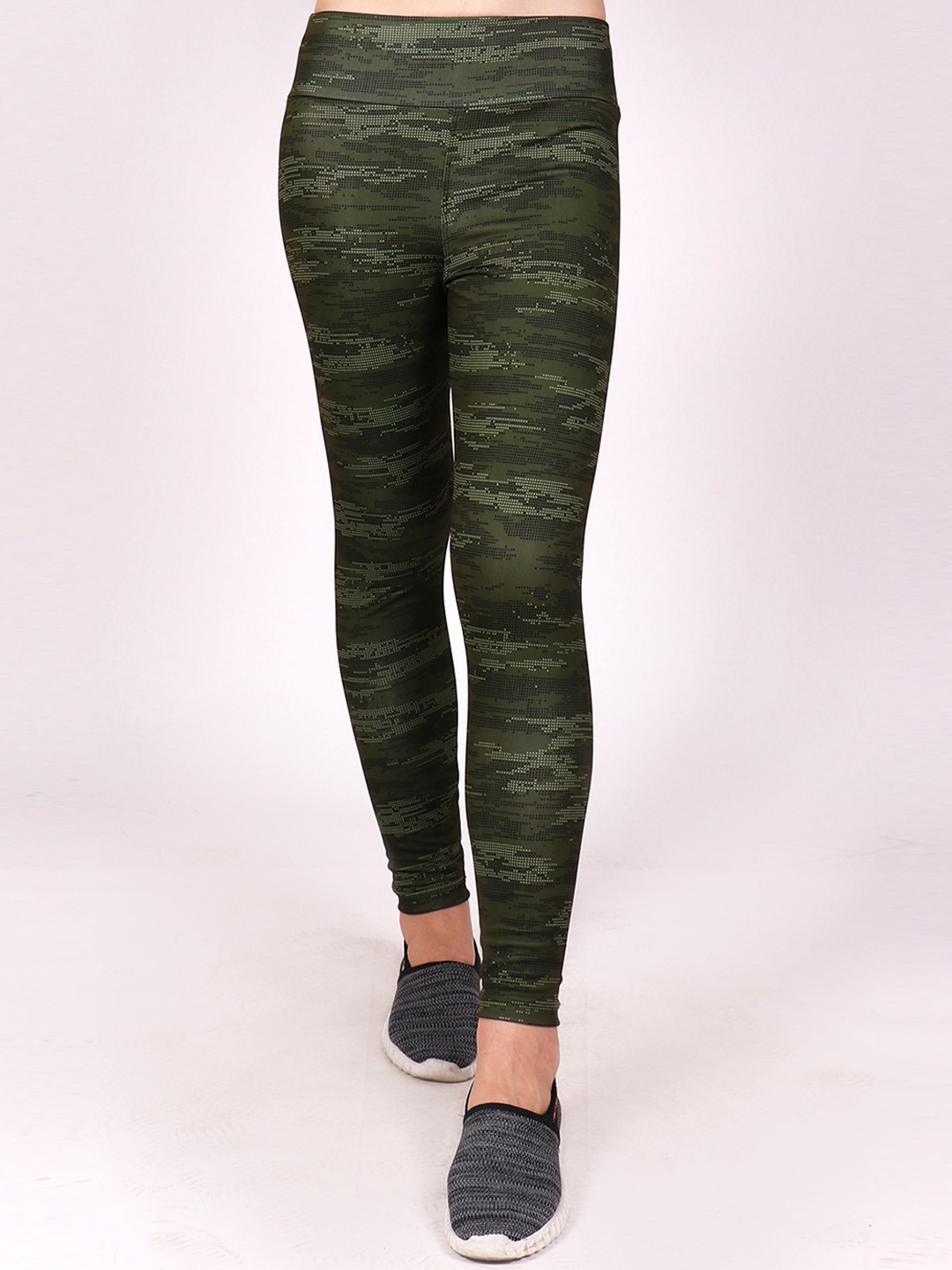 

Yogue Activewear Women Olive Green Printed Training Tights