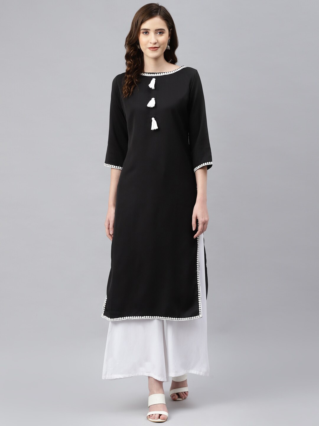 

Somras Women Black Solid Kurta