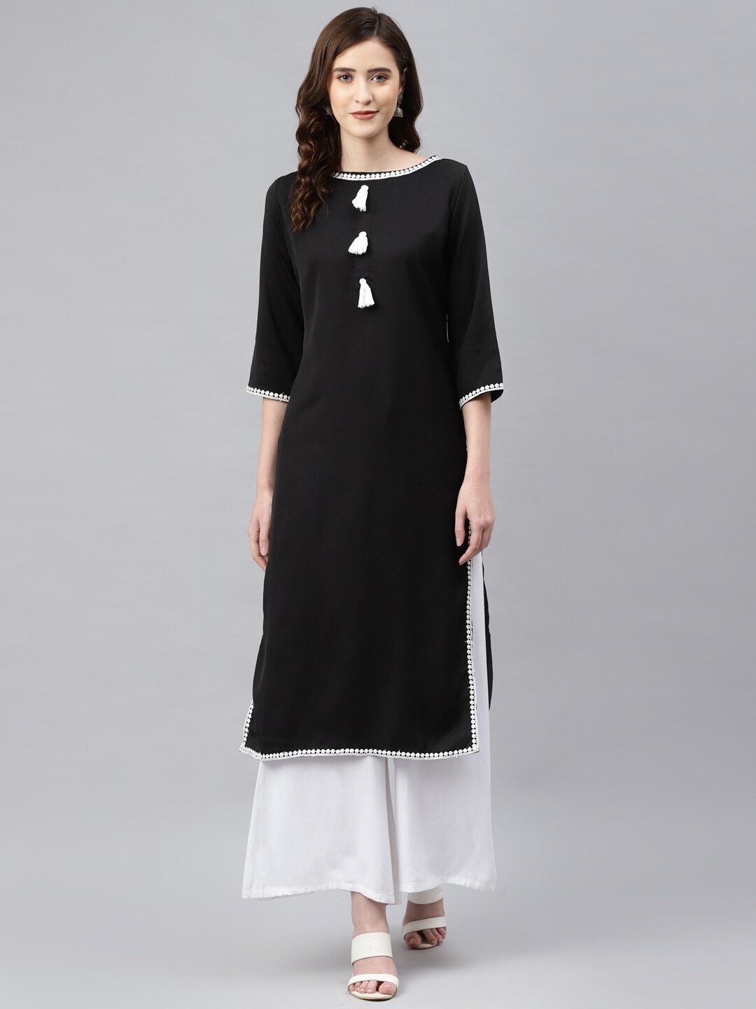 

Somras Women Black Solid A-Line Kurta