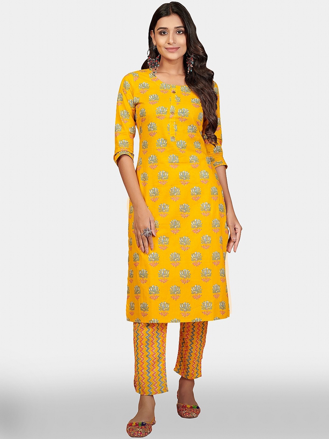 

KALINI Women Yellow Printed Pure Cotton Kurta with Trousers