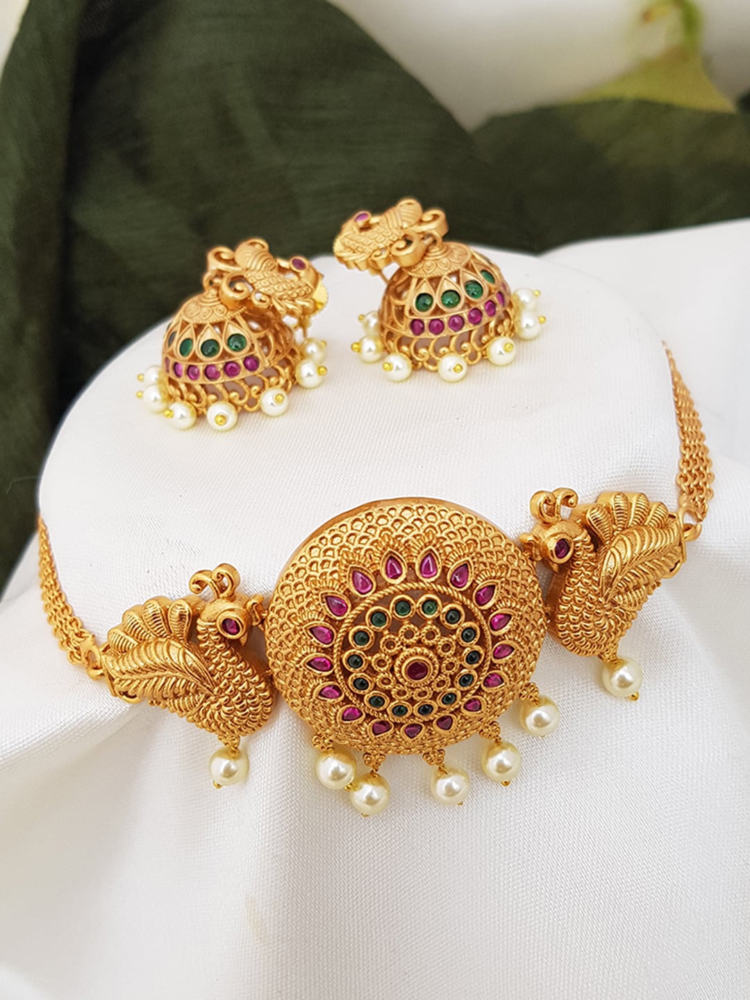 

GRIIHAM Women Gold-Plated Peacock Choker Jewellery Set
