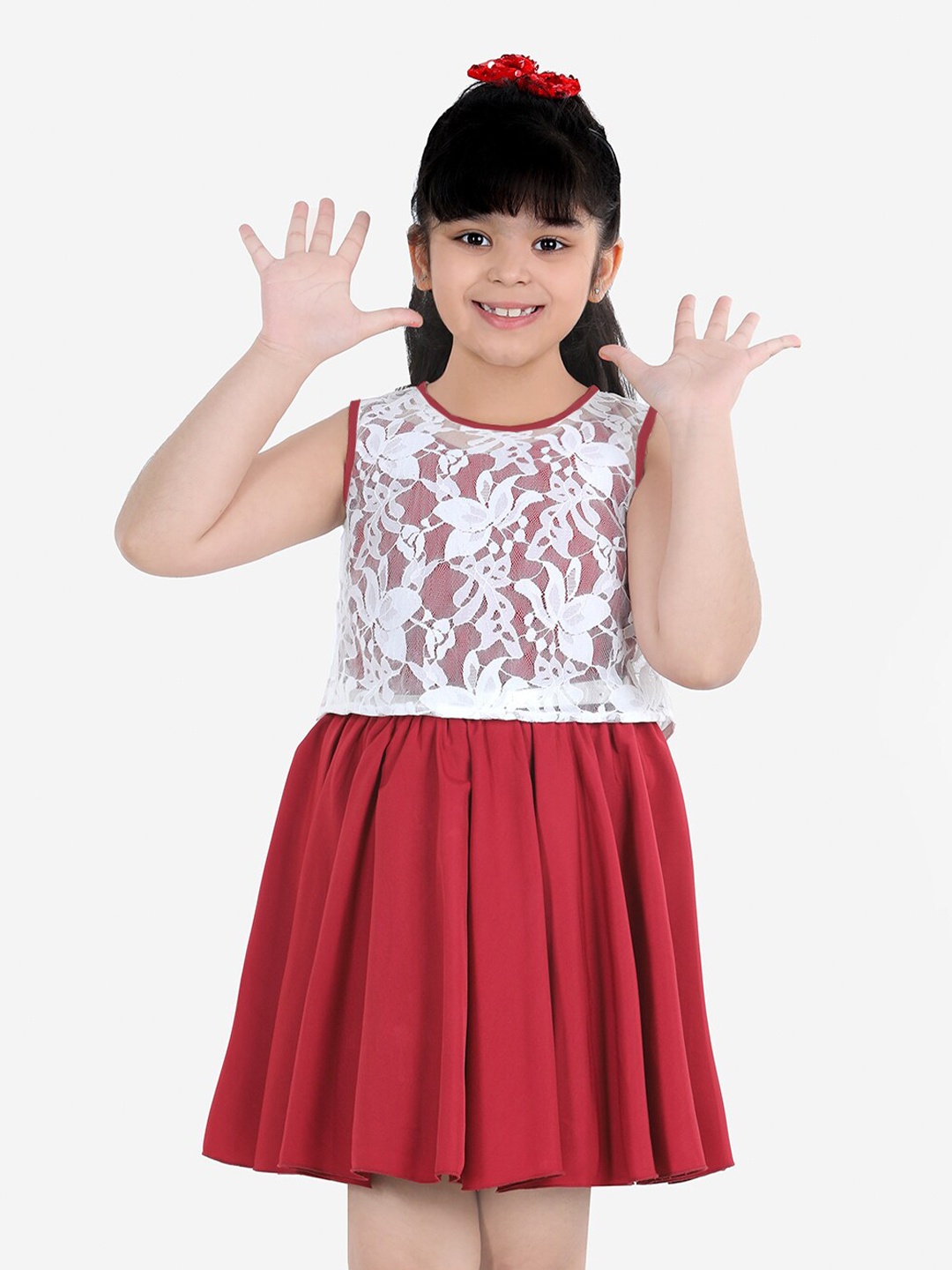 

Naughty Girls Ninos Red & White Floral Fit & Flare Dress