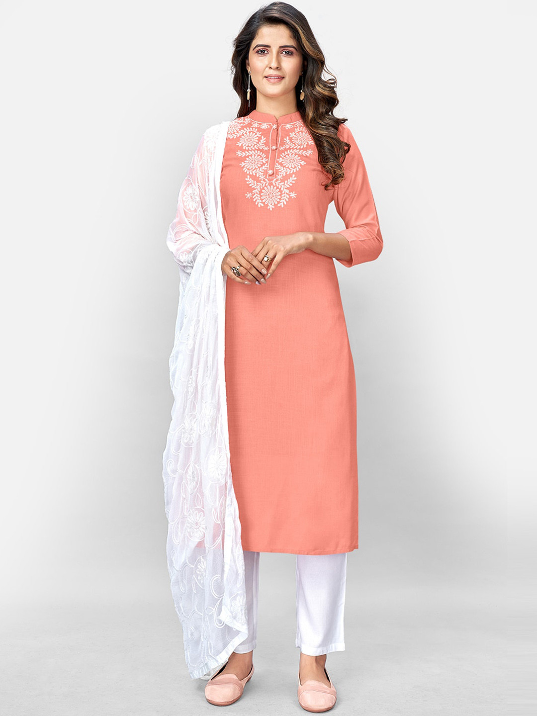 

Vbuyz Women Peach-Coloured & White Yoke Design Thread Work Kurta with Trousers & Dupatta
