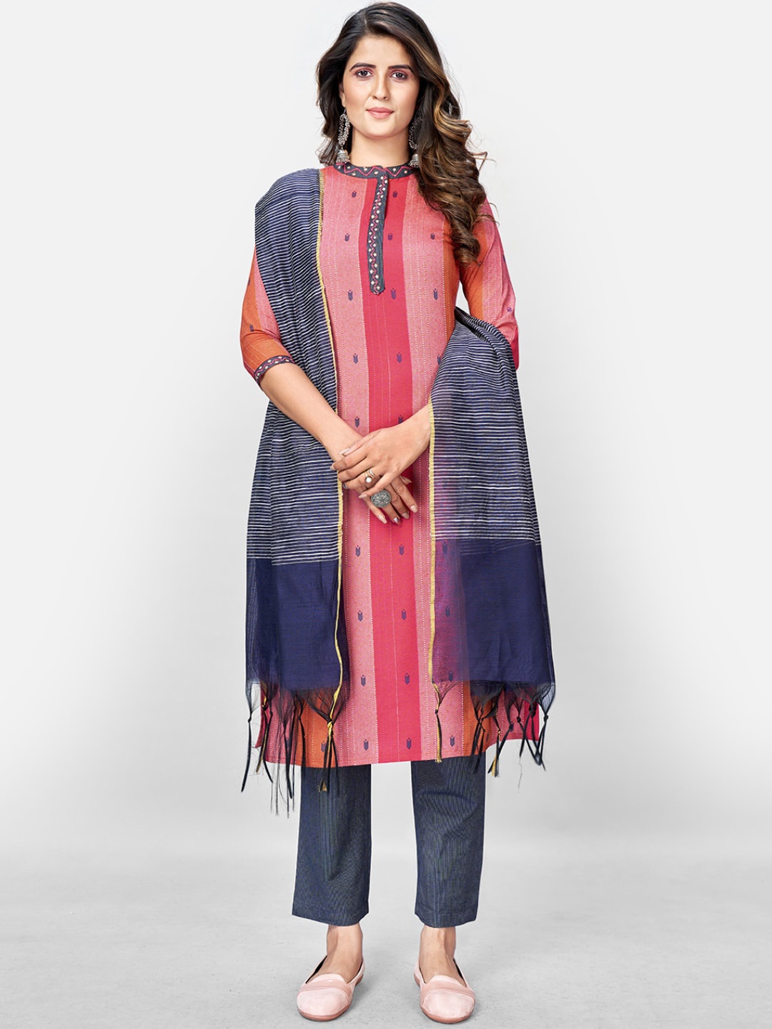 

Vbuyz Women Multicoloured Pure Cotton Kurta with Trouser & With Dupatta, Multi