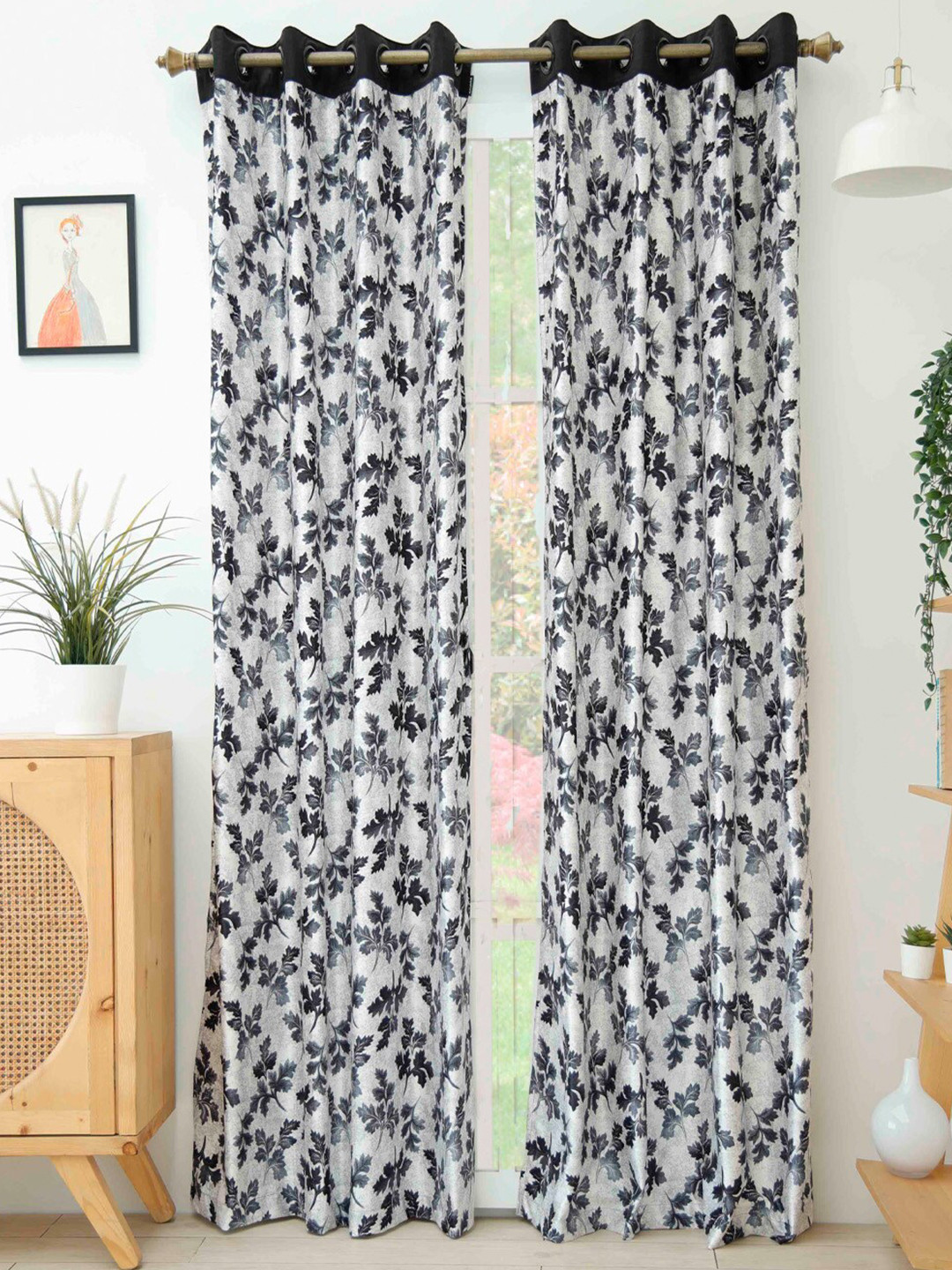 

Ariana Black & Grey Set of 2 Leaf Printed Long Door Curtain
