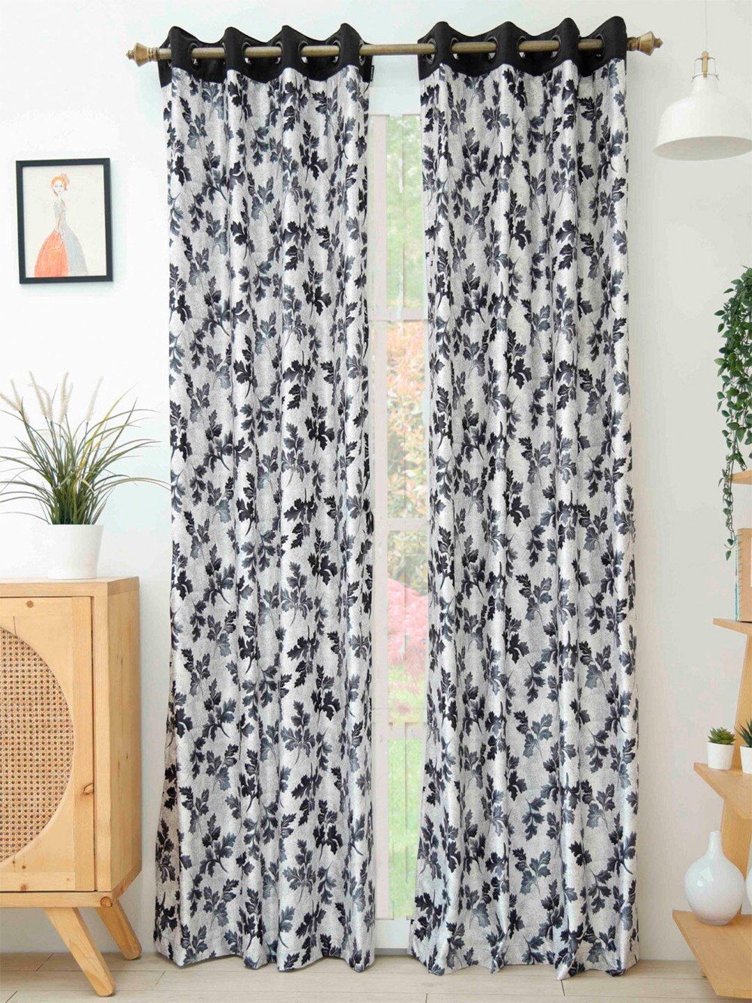 

Ariana Black & Grey Set of 2 Floral Door Curtain