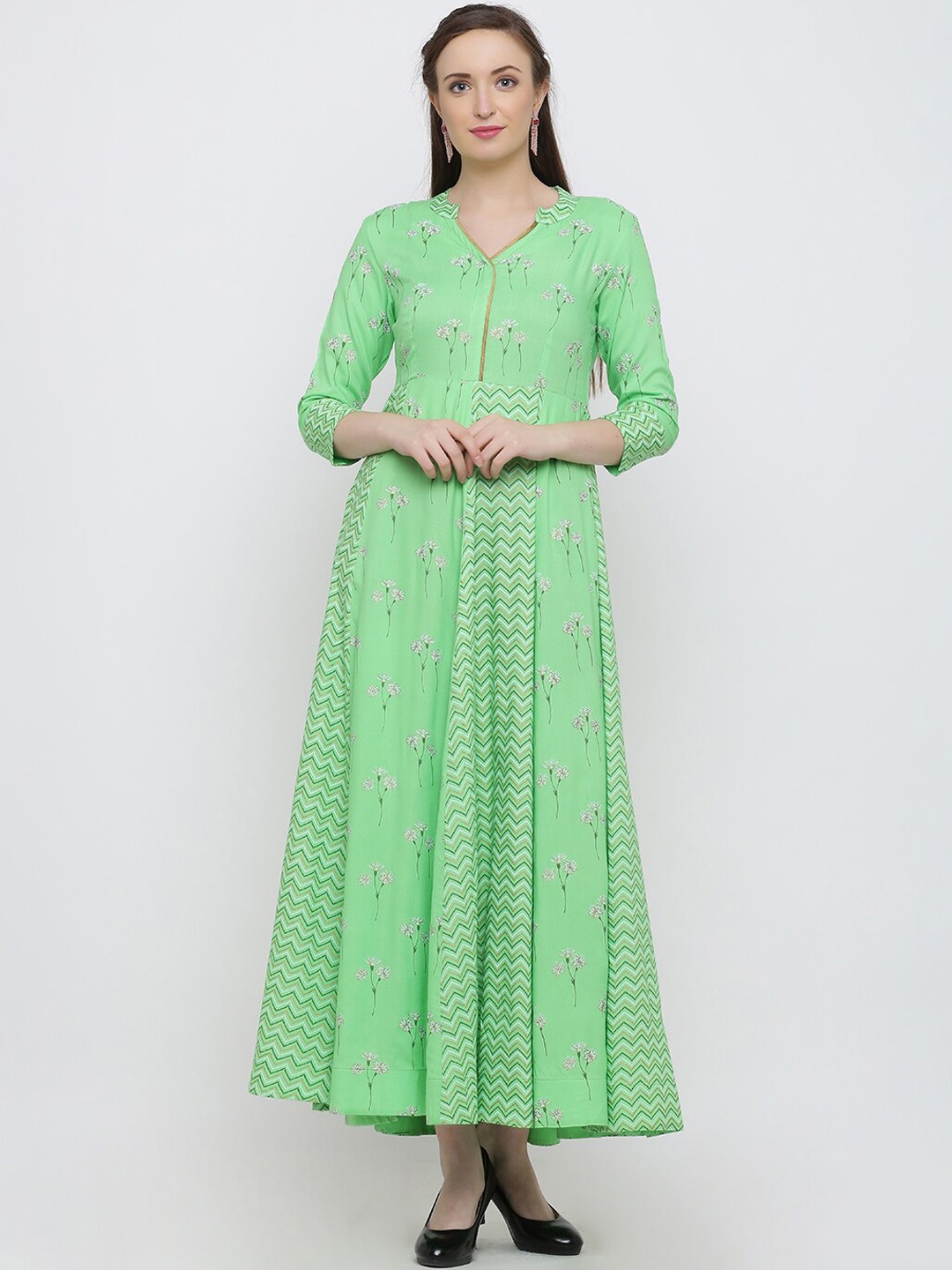 

Indian Virasat Women Green Geometric Printed Anarkali Kurta