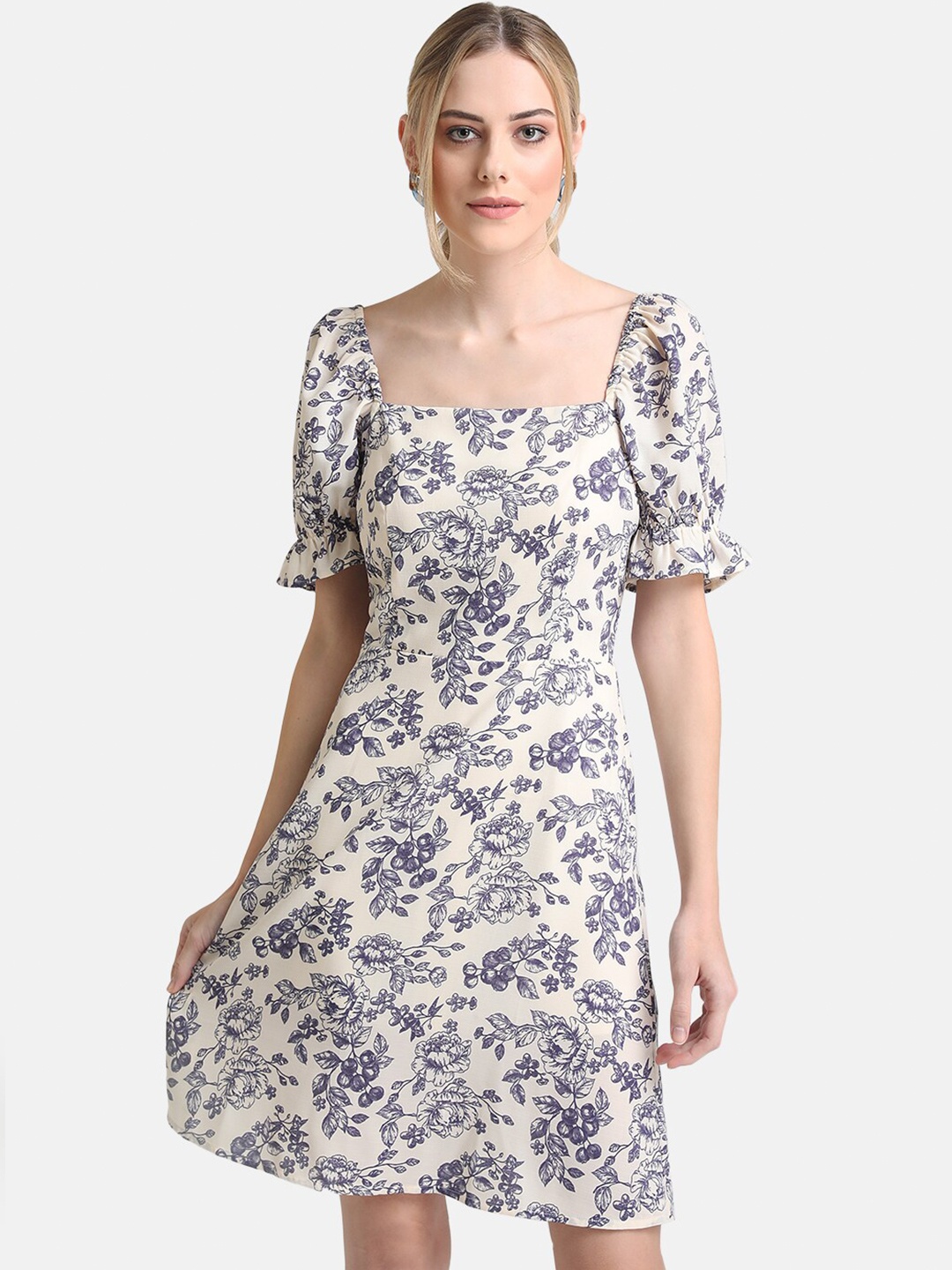 

Kazo Blue & Beige Floral Bodycon Puff Sleeves Mini Dress