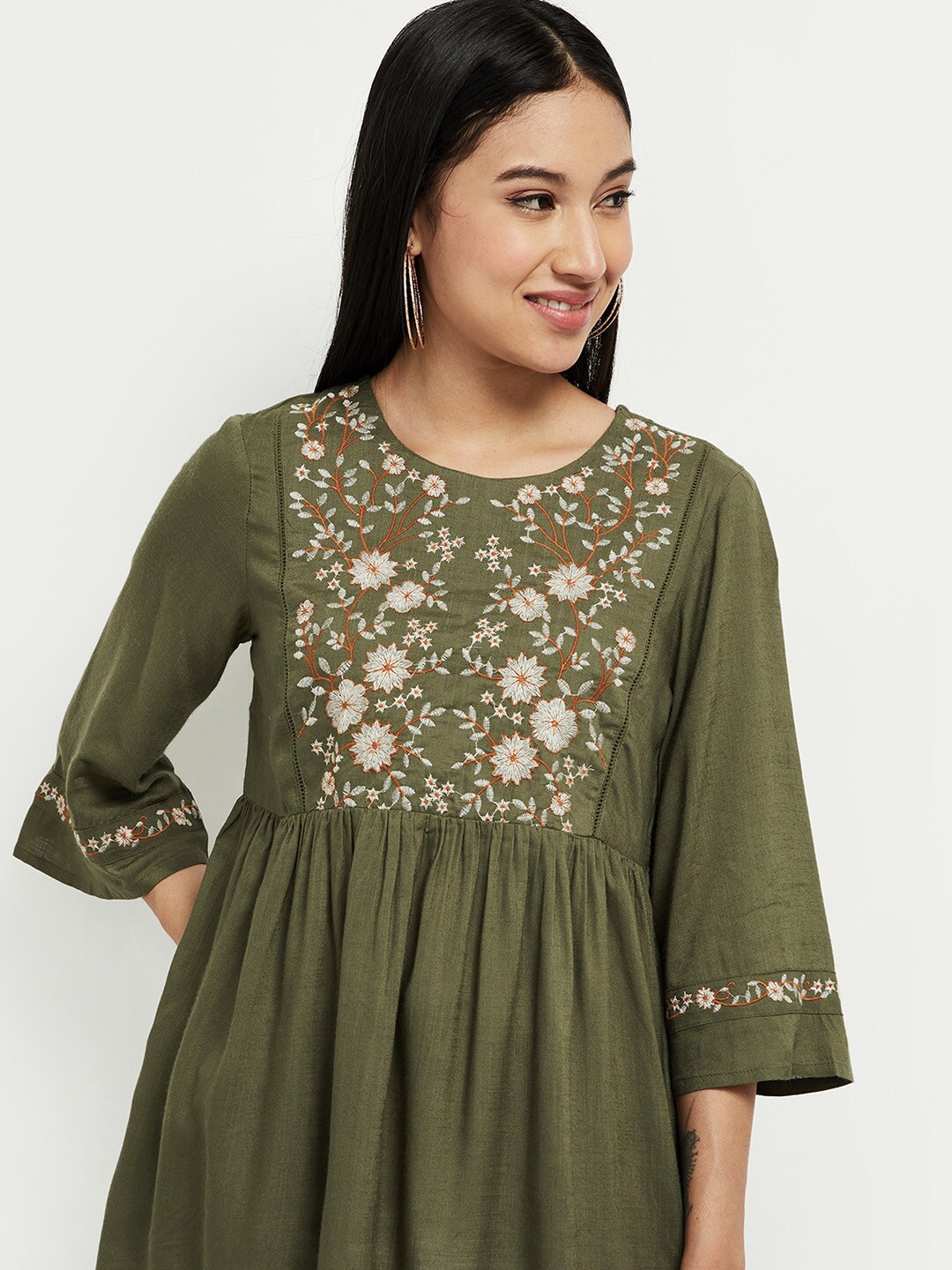 

max Women Olive Green Floral Embroidered Tunic