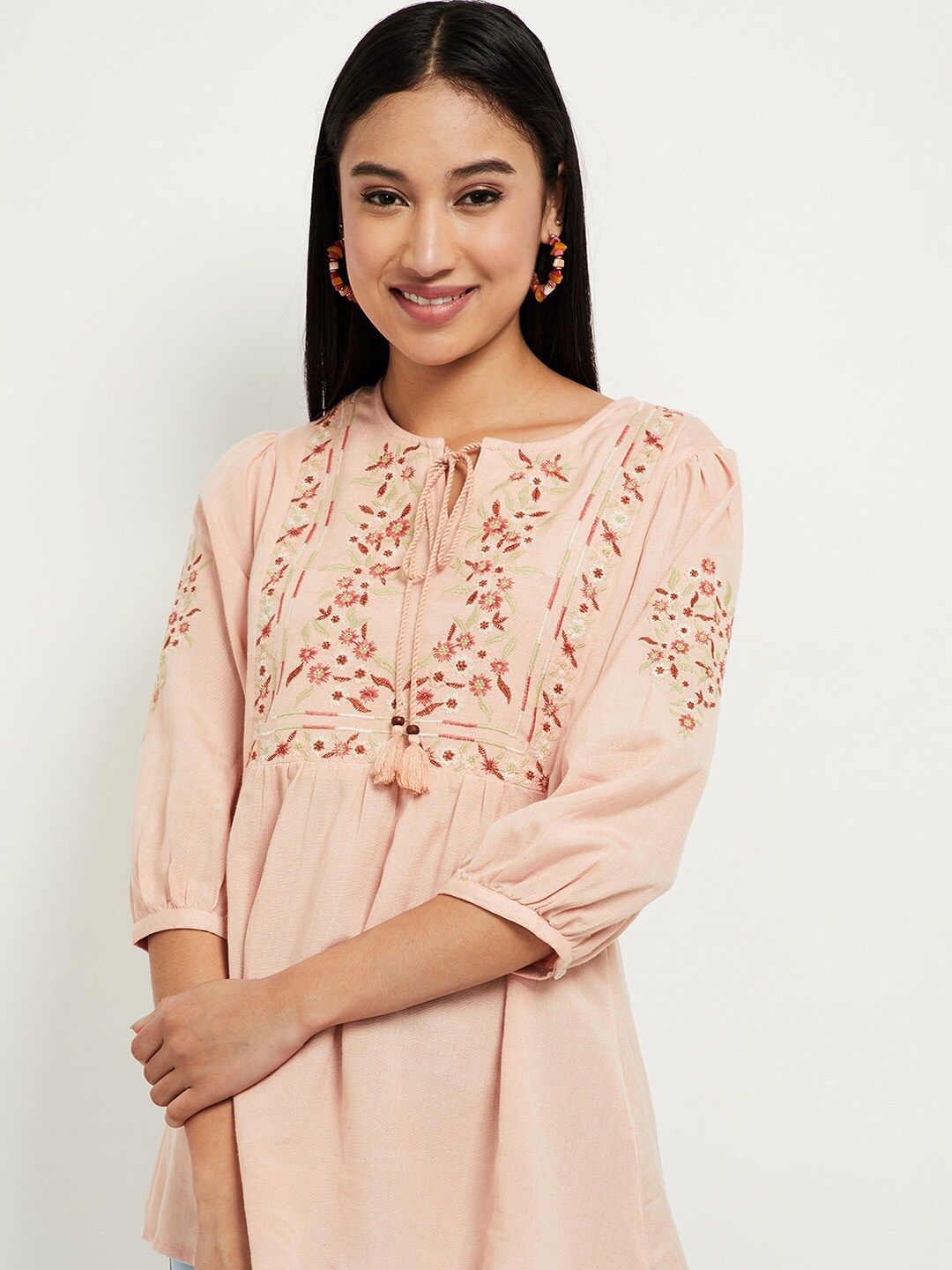 

max Women Pink & Green Embroidered Tunic