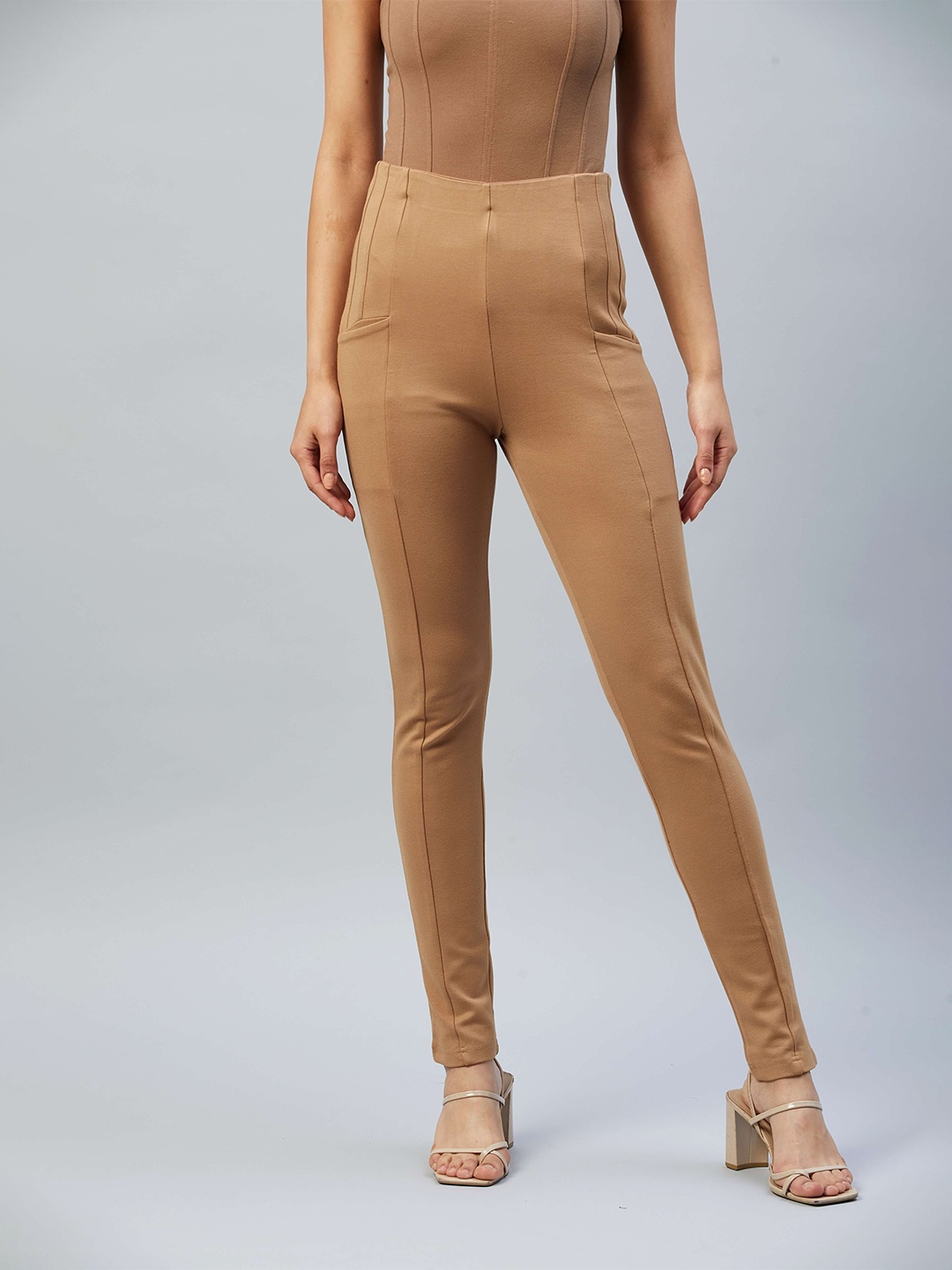 

DELAN Women Beige Solid Slim-Fit Treggings