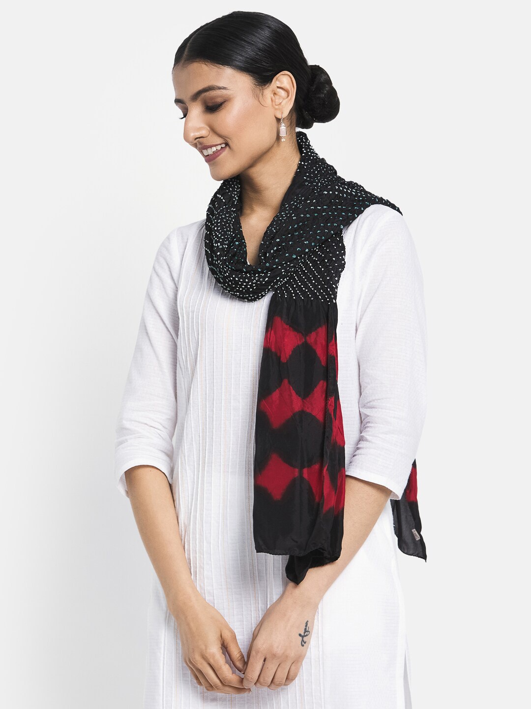 

Fabindia Women Silk Black & Red Tie & Dye Stole