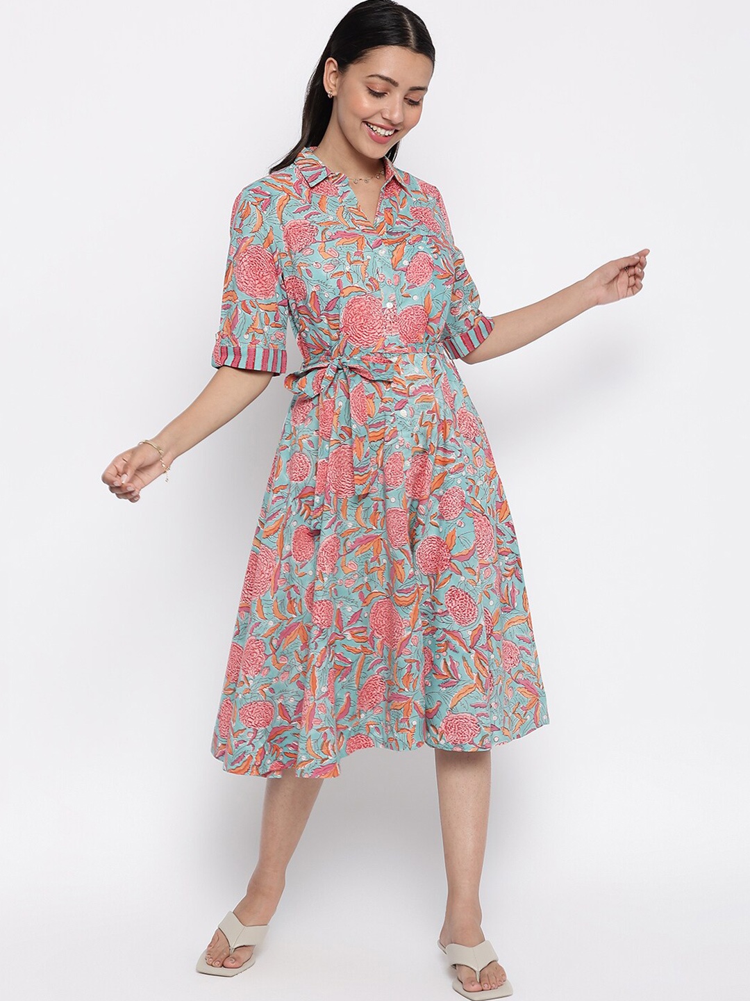 

Fabindia Women Blue & Pink Floral Dress