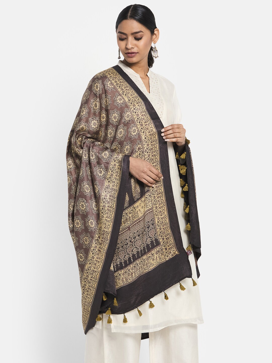 

Fabindia Beige & Black Printed Pure Silk Dupatta