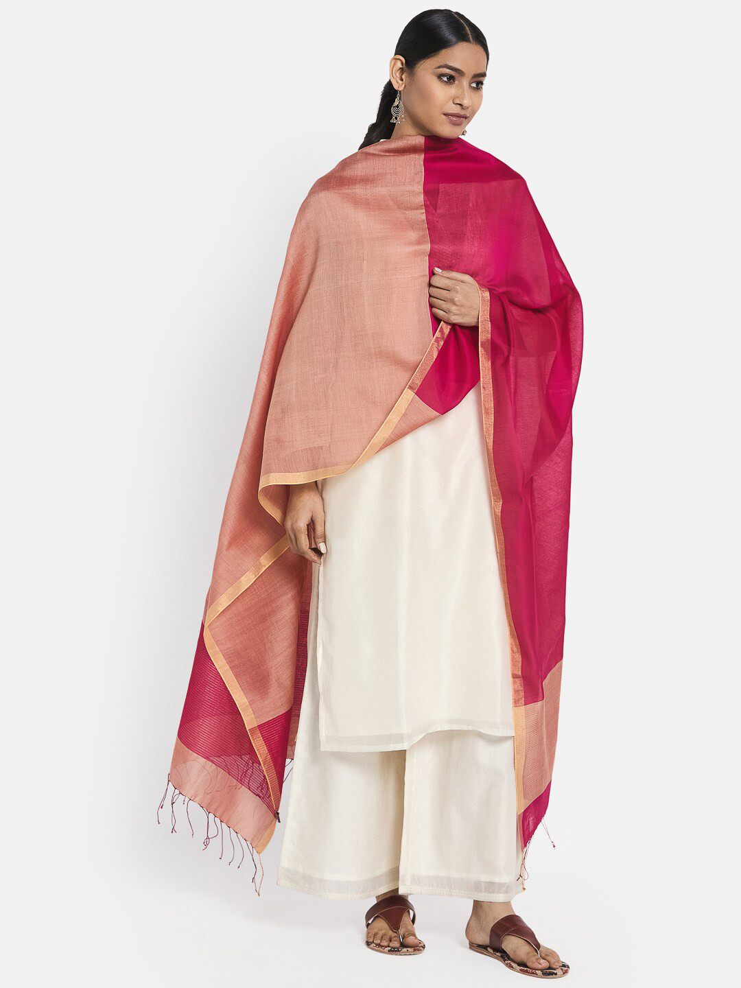 

Fabindia Magenta & Beige Woven Design Dupatta with Zari