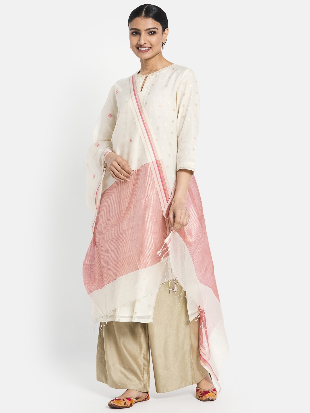 

Fabindia Off White & Pink Ethnic Motifs Woven Design Cotton Silk Dupatta