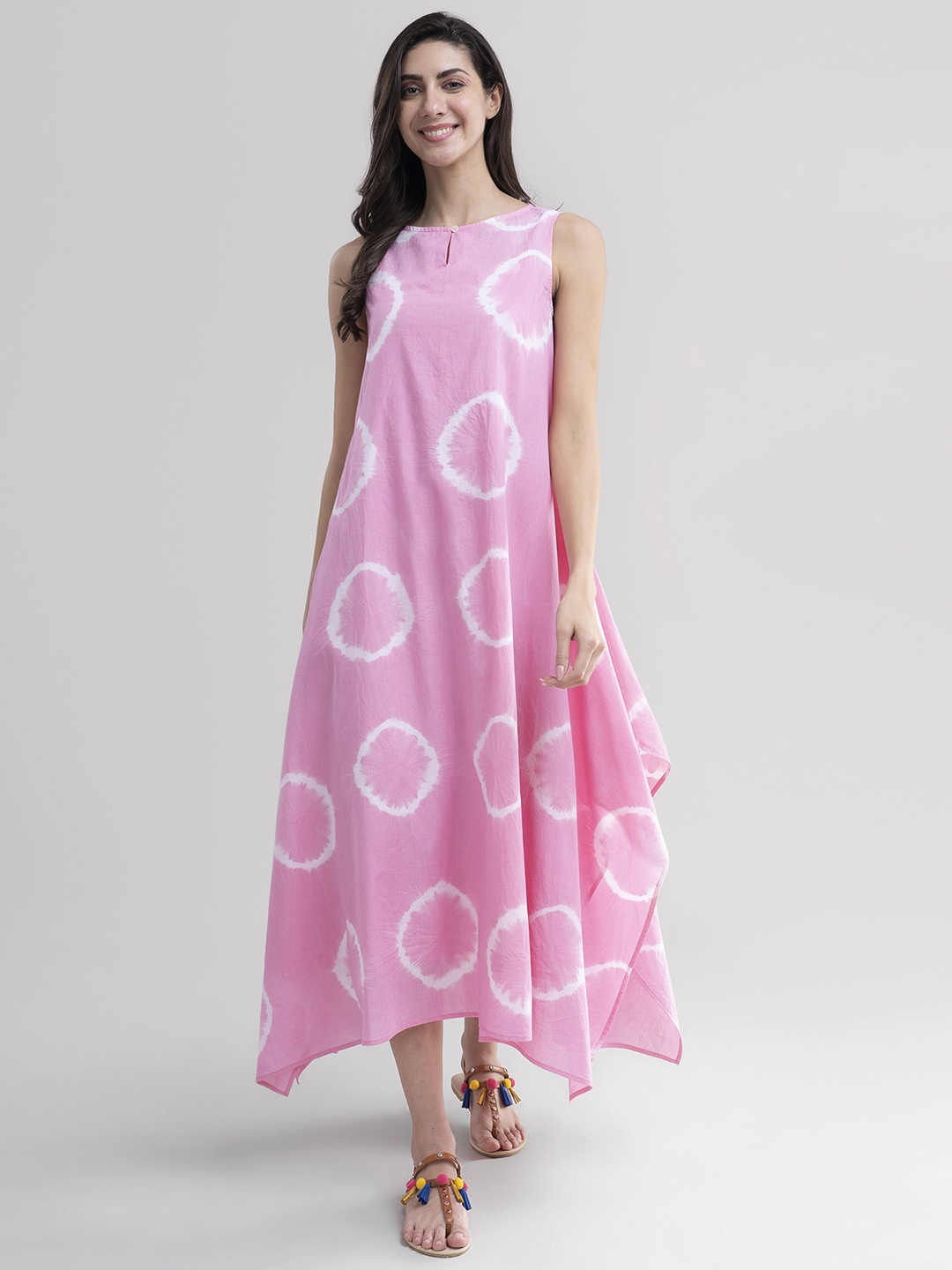 

Pink Fort Pink Keyhole Neck Maxi Dress