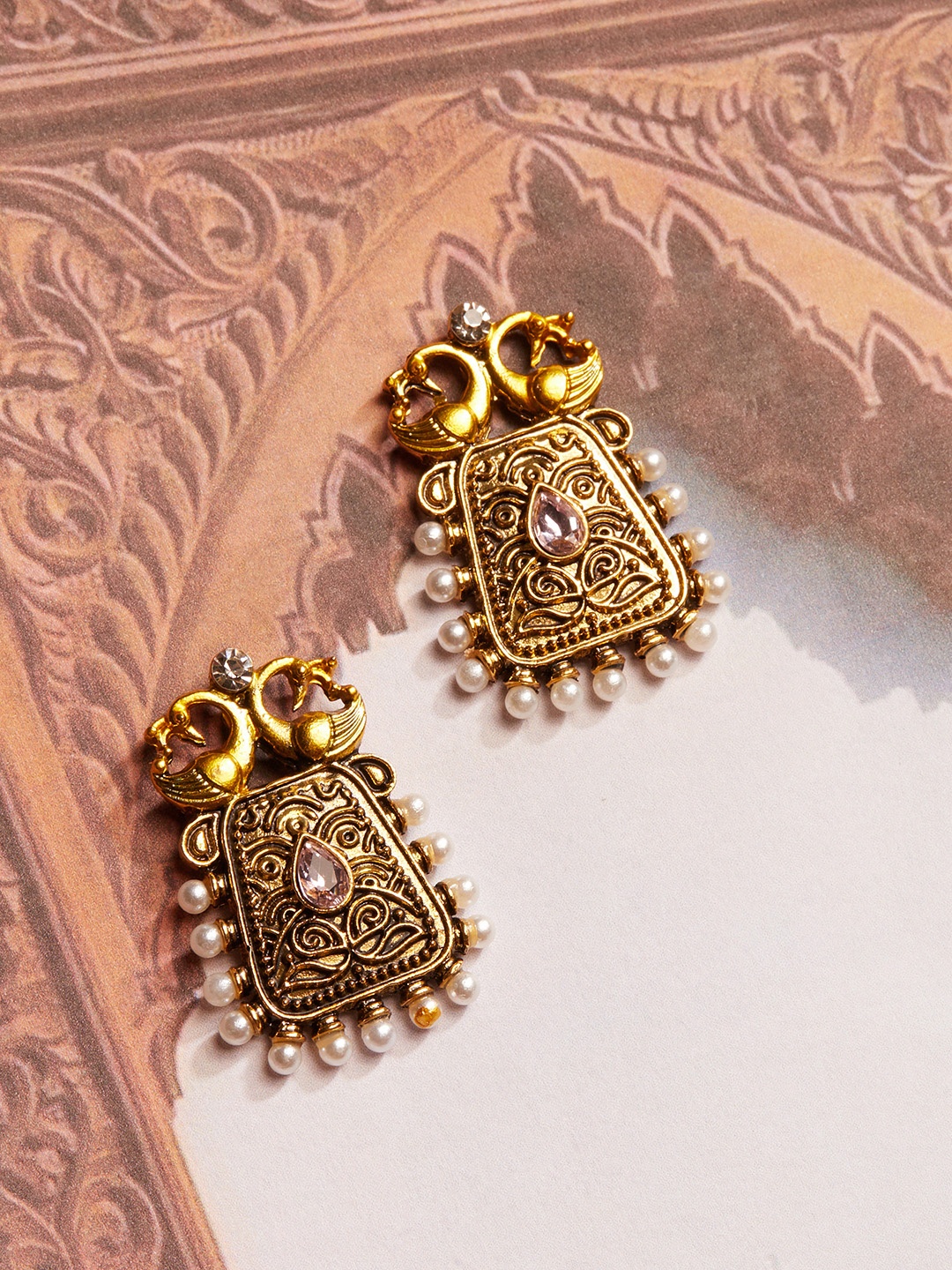 

Rubans Gold-Toned Classic Studs Earrings