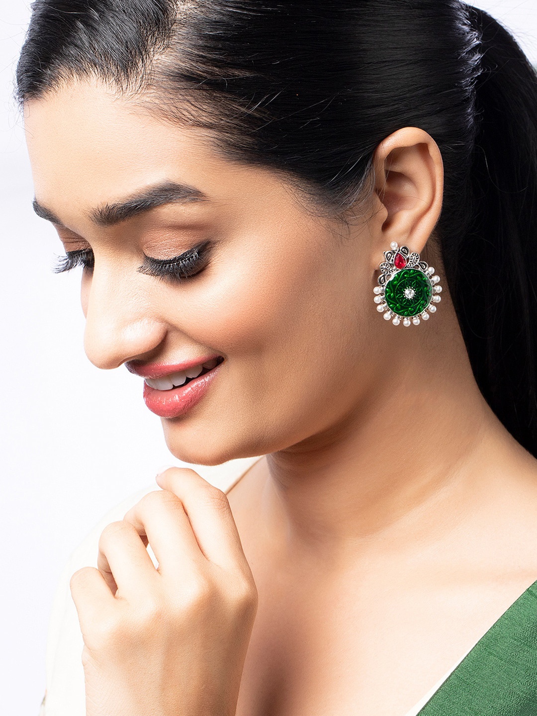 

Rubans Oxidised Silver-Plated Green & Magenta Emerald & Pearls Beaded Studs Earrings