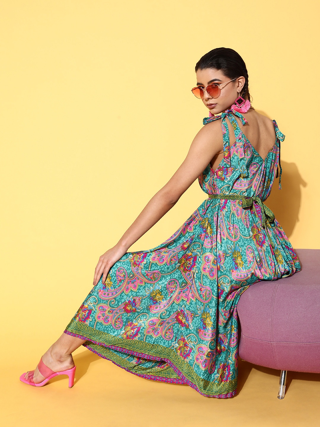 

DIVYANK Women Enchanting Turquoise Blue Printed Elevated Jumpsuit