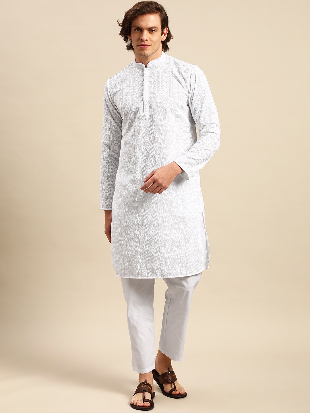 

Anouk Men White Ethnic Motifs Embroidered Pure Cotton Kurta with Pyjamas