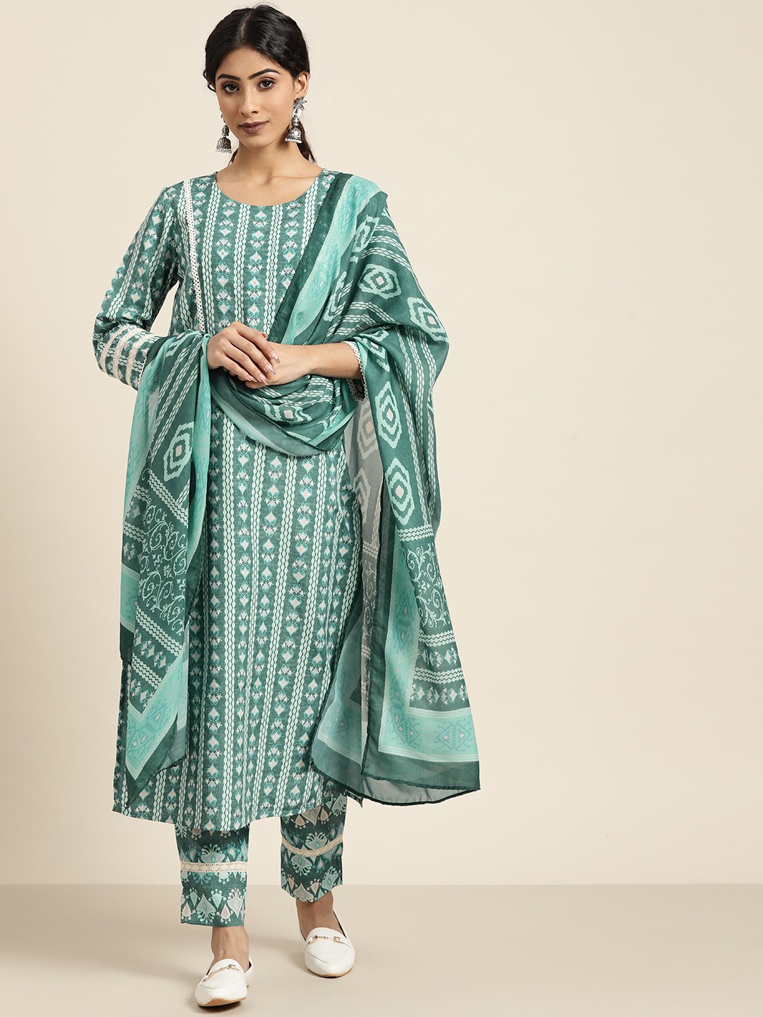 

Sangria Women Teal Green Ethnic Printed Sequinned Kurta with Trousers & With Dupatta