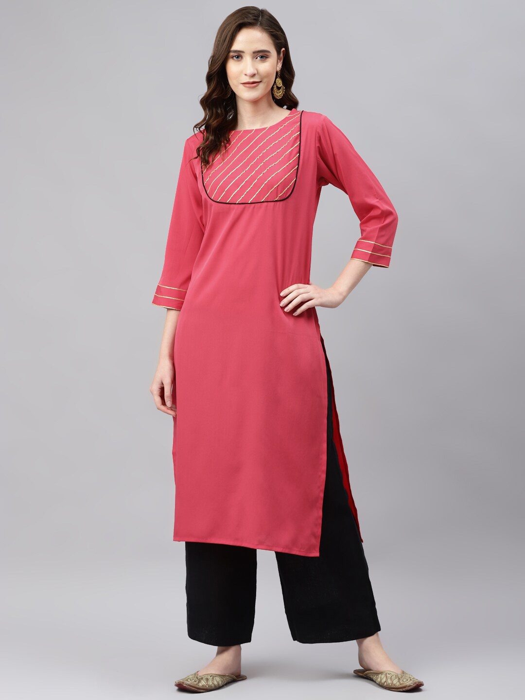 

Somras Women Pink Yoke Design Straight Kurta