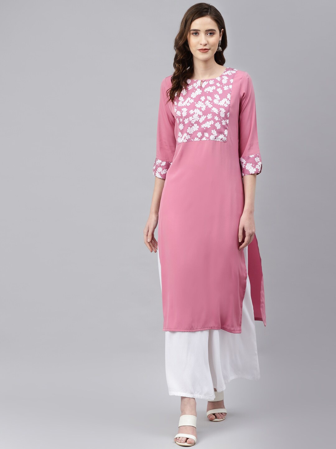 

Somras Women Pink Floral Yoke Design Floral Kurta