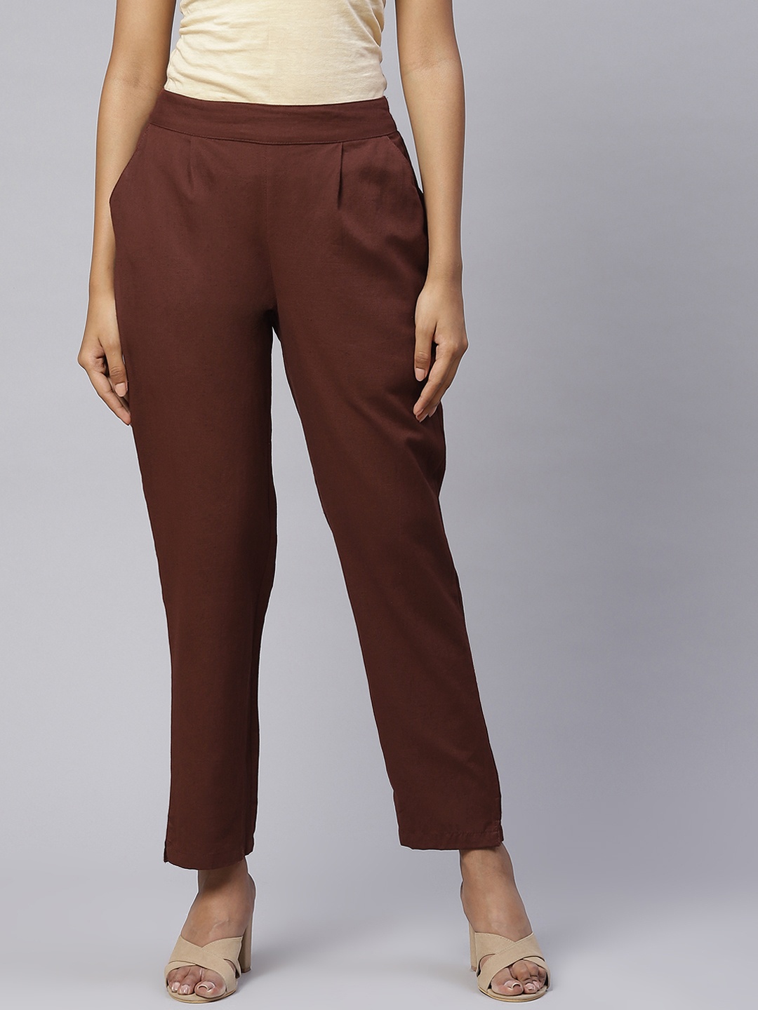

SVARCHI Women Brown Pure Cotton Relaxed Easy Wash Pleated Trousers