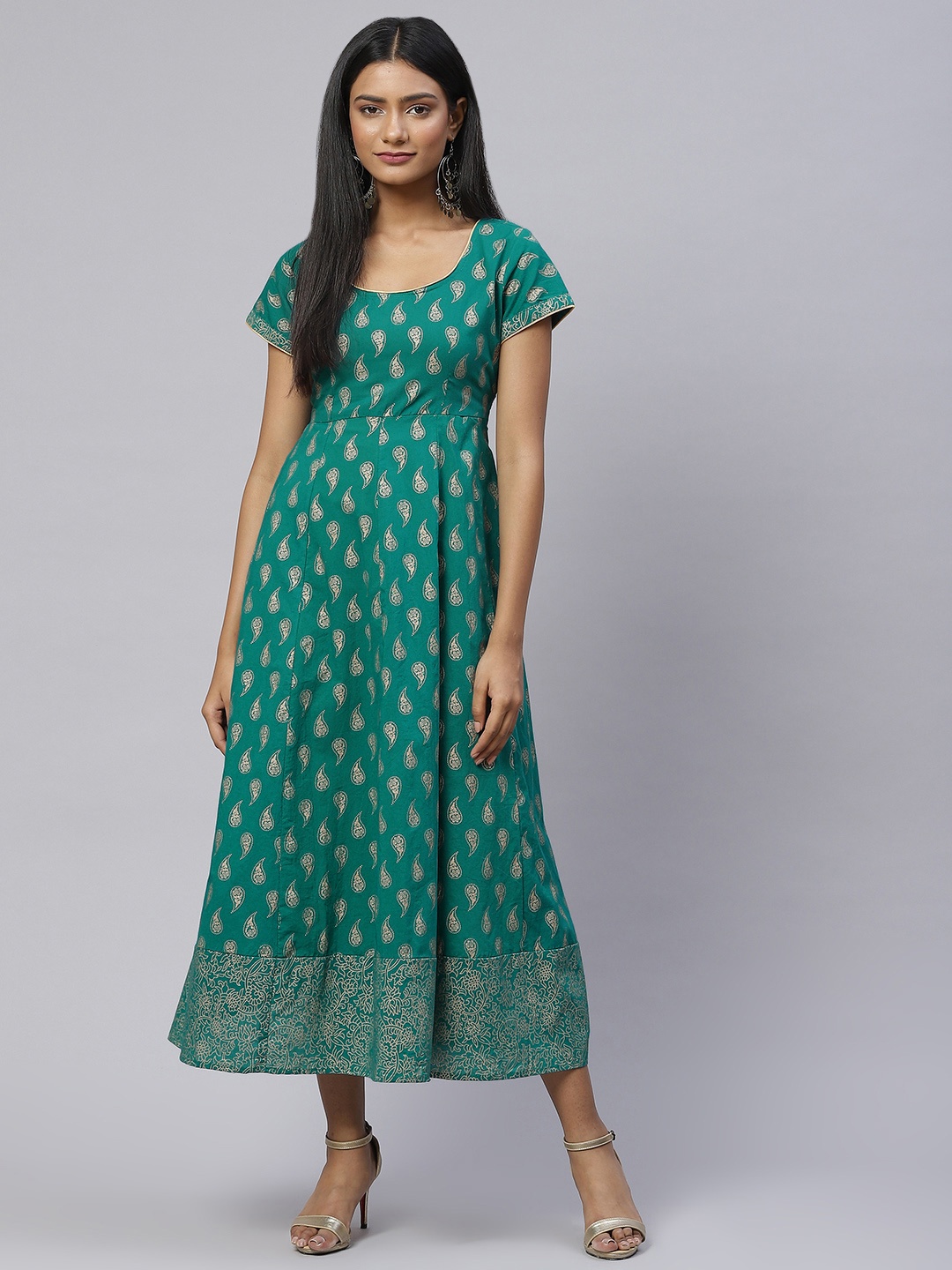 

SVARCHI Green & Beige Ethnic Motifs Ethnic A-Line Midi Ethnic Dress