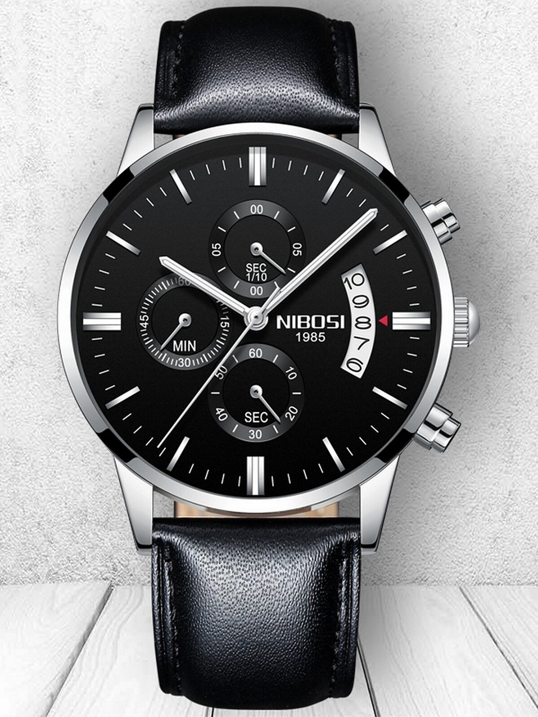 

Nibosi Men Black Dial & Black Leather Straps Analogue Chronograph Watch