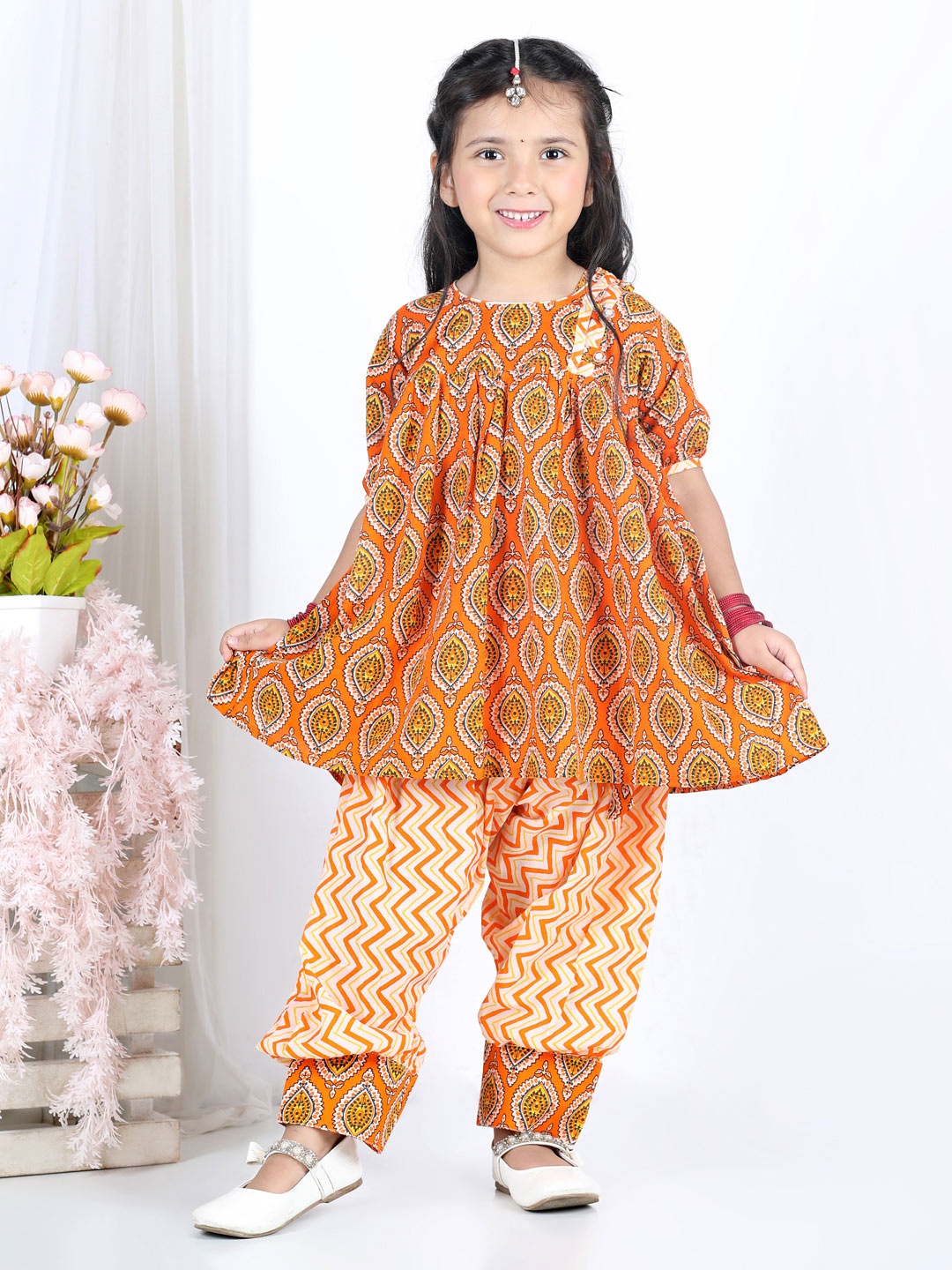 

Kinder Kids Girls Orange Ethnic Motif Block Printed Angrakha Cotton Kurta with Patiala