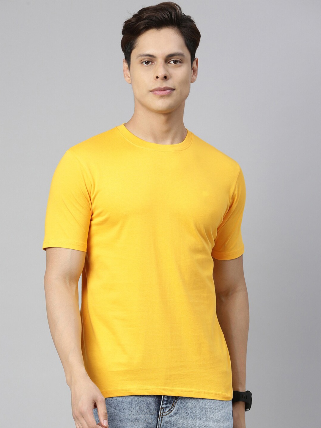 

recast Men Yellow Pure Cotton Applique Outdoor T-shirt