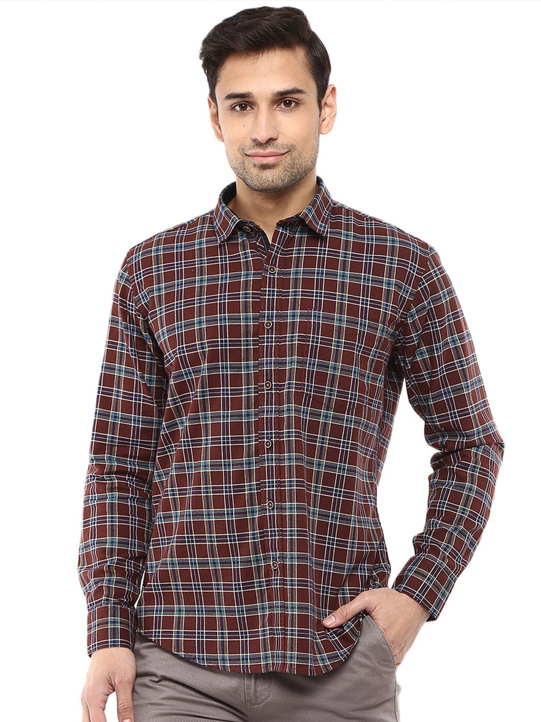 

V-Mart Men Brown Standard Checked Casual Shirt