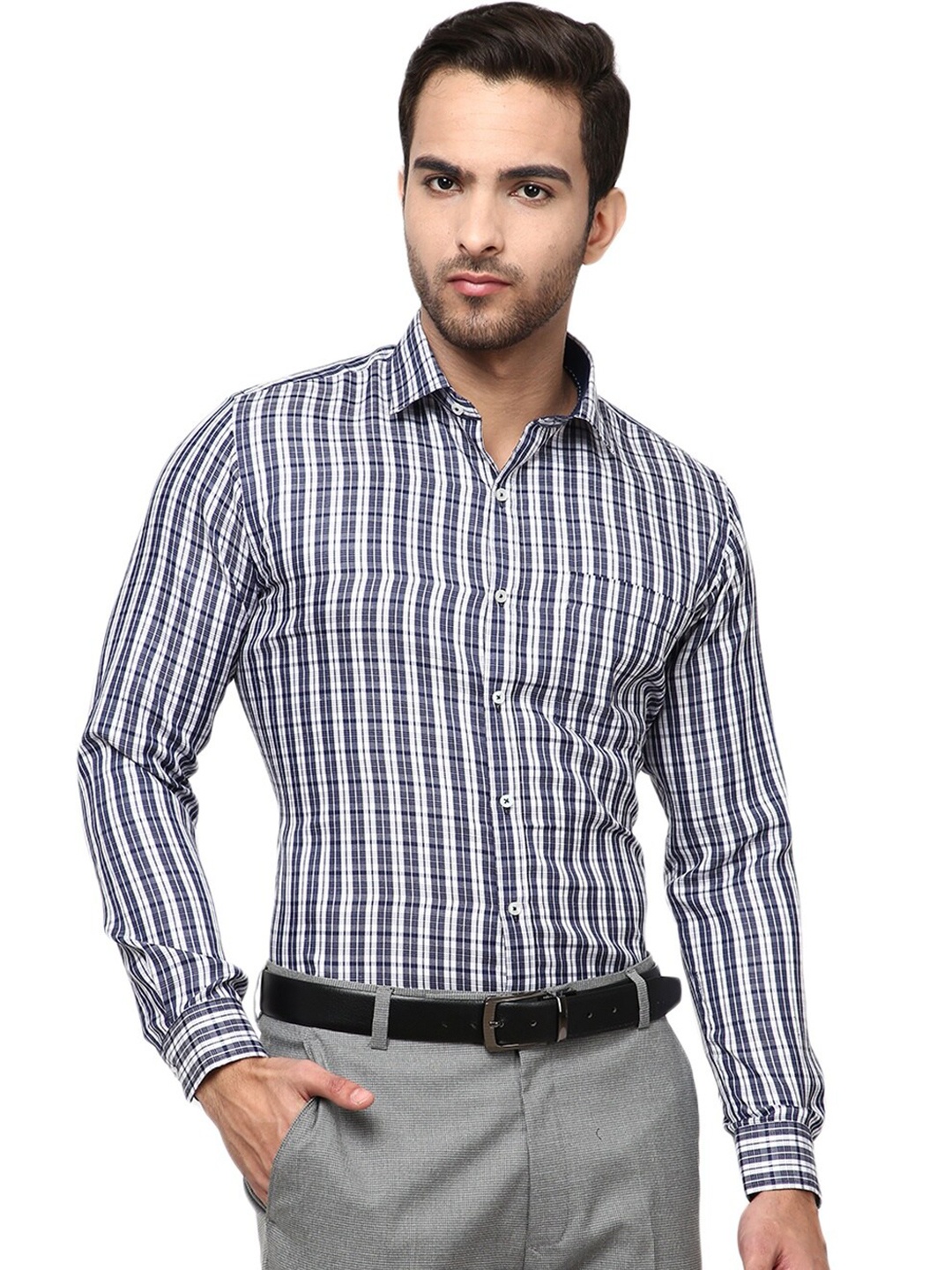 

V-Mart Men Blue & White Standard Checked Formal Shirt