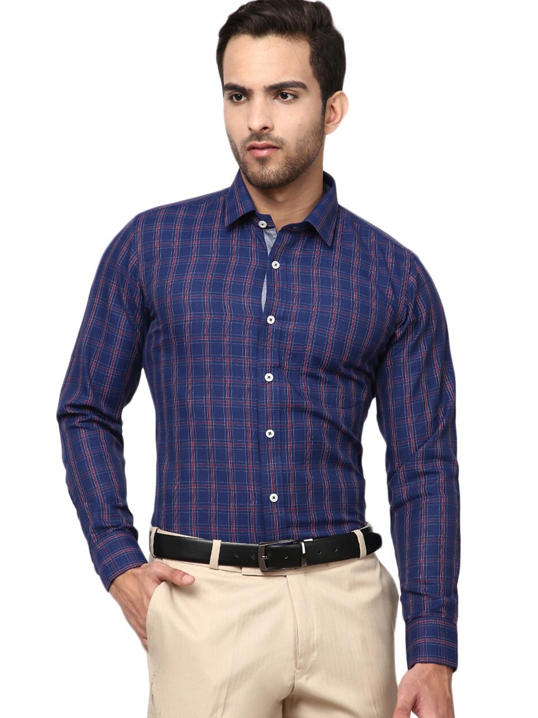 

V-Mart Men Blue & Red Standard Checked Poplin Formal Shirt