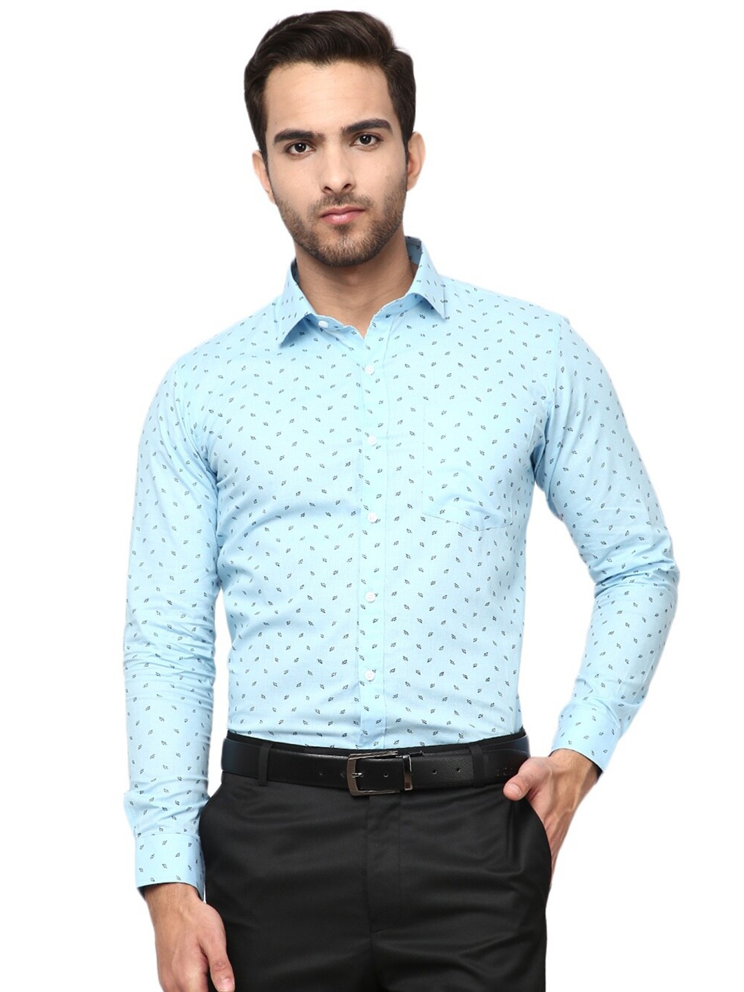 

V-Mart Men Blue Standard Printed Cotton Formal Shirt