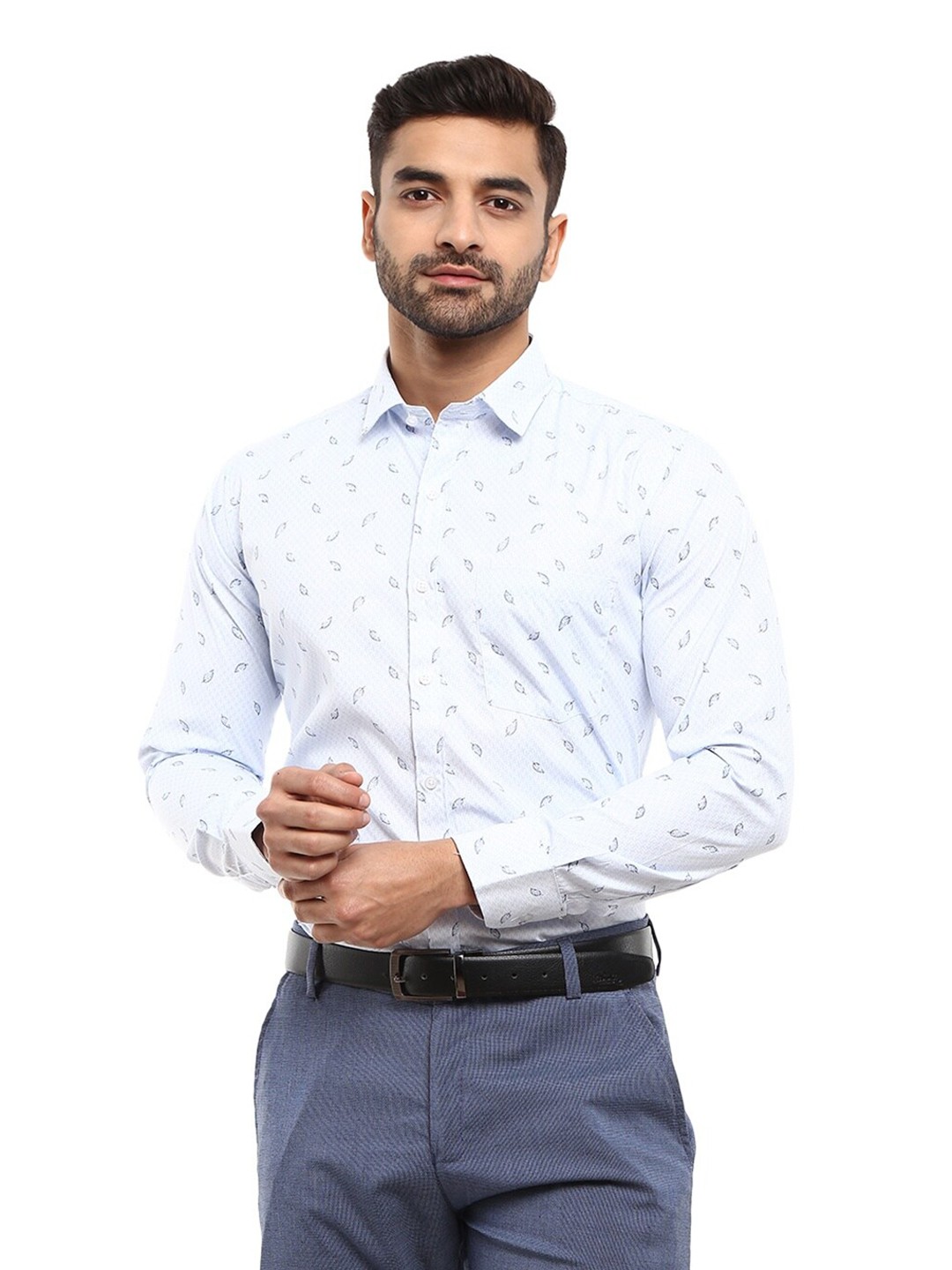 

V-Mart Men Blue Standard Printed Formal Shirt