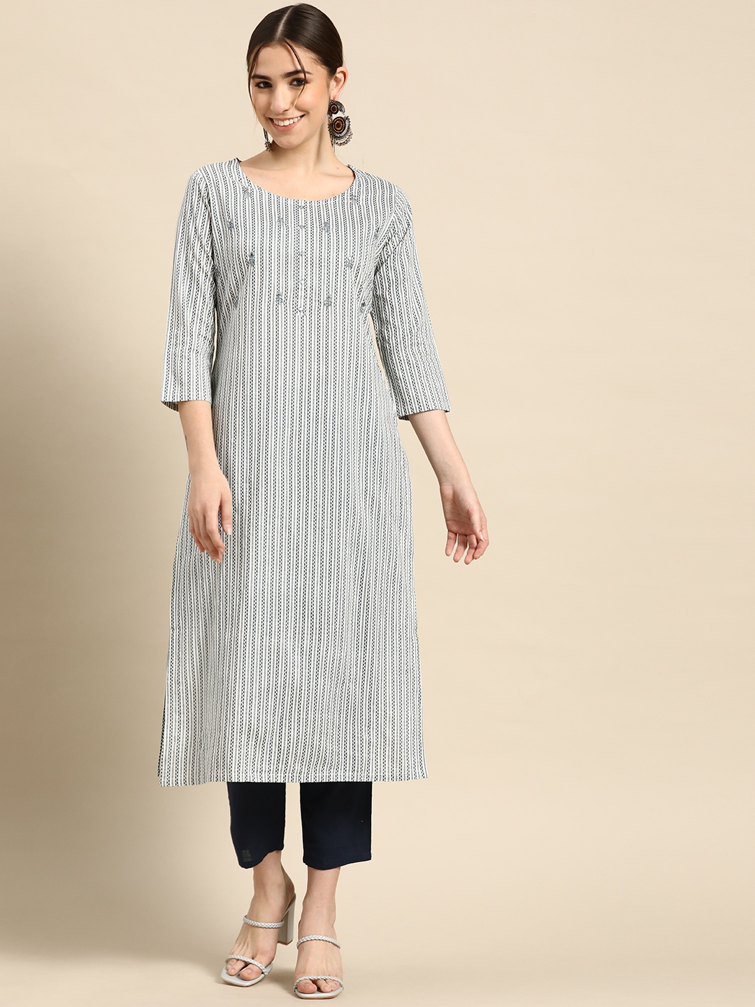 

Gerua By Libas Women Grey White Striped Printed Embroidered Mirror Work Kurta