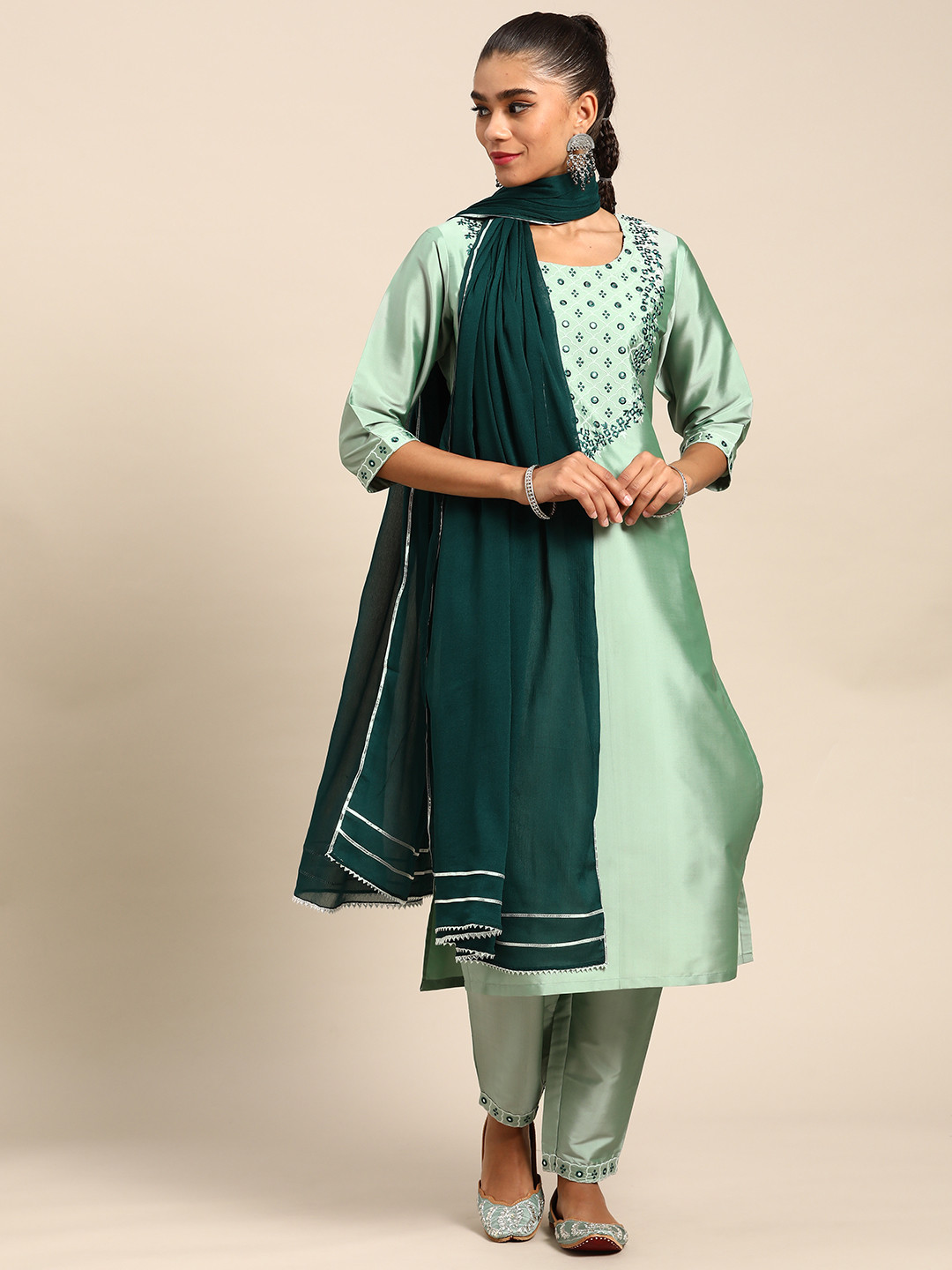 

Gerua By Libas Women Green Floral Yoke Design Mirror Work Kurta with Trousers Dupatta