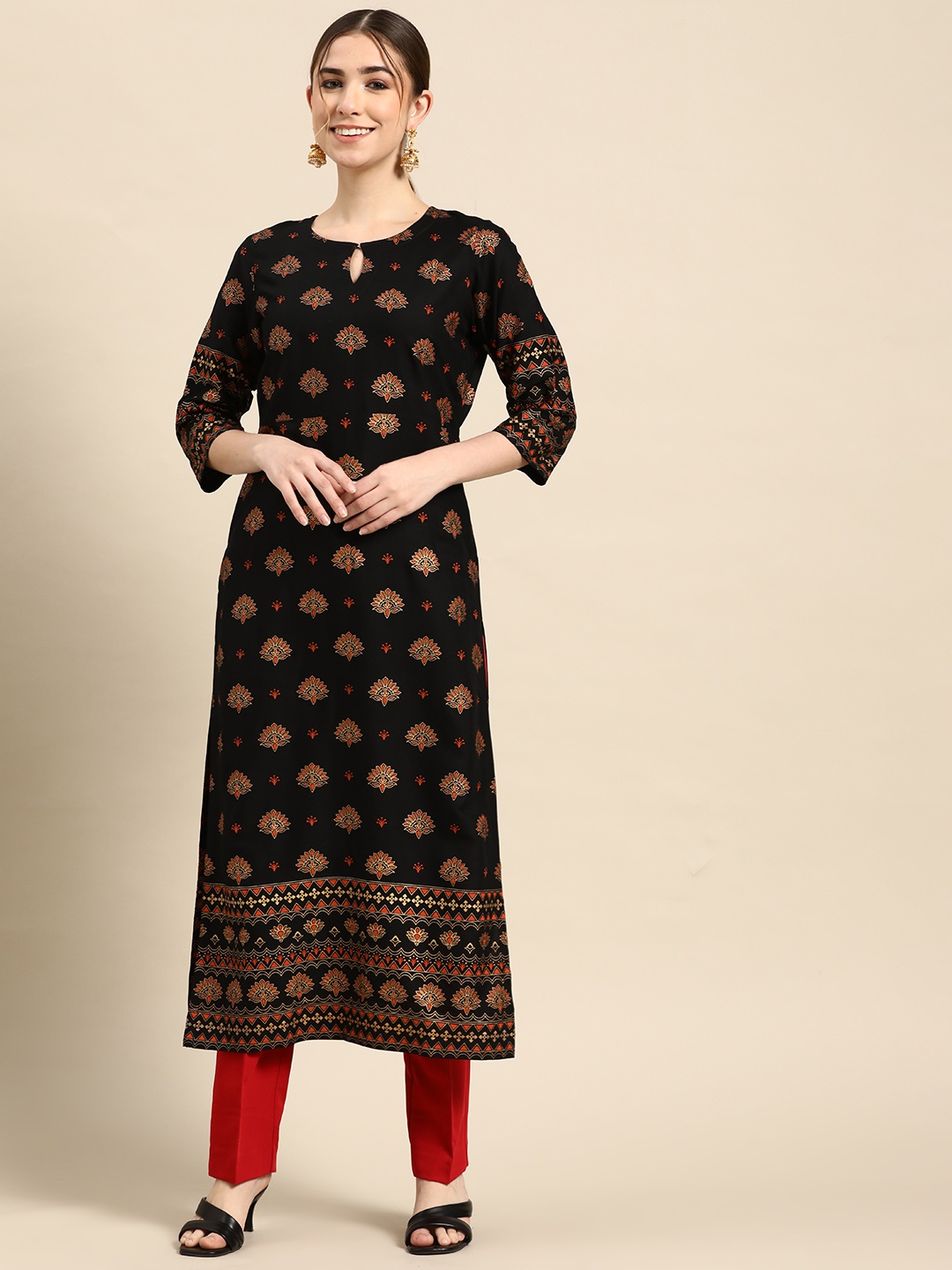 

Gerua By Libas Women Black Red Ethnic Motifs Printed Keyhole Neck Kurta