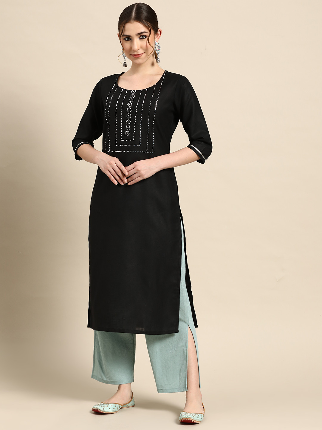 

Gerua By Libas Women Black Geometric Yoke Design Mirror Work Kurta