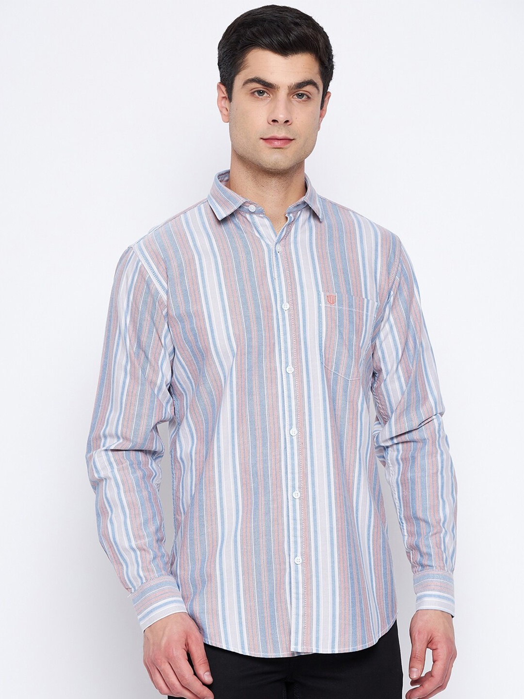 

Duke Men Peach-Coloured Slim Fit Striped Casual Shirt