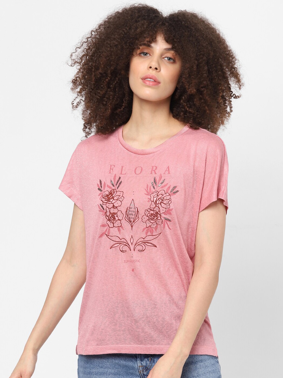 

ONLY Women Pink Typography Printed V-Neck Applique Loose T-shirt