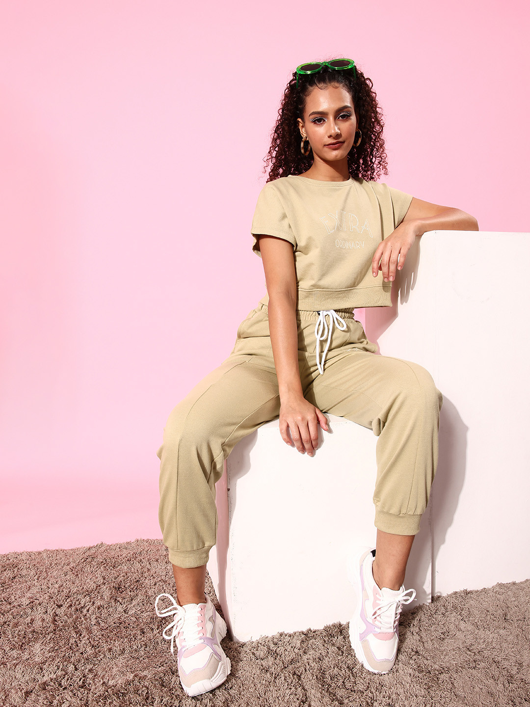 

Roadster Women Green Printed T-Shirt with Solid Joggers