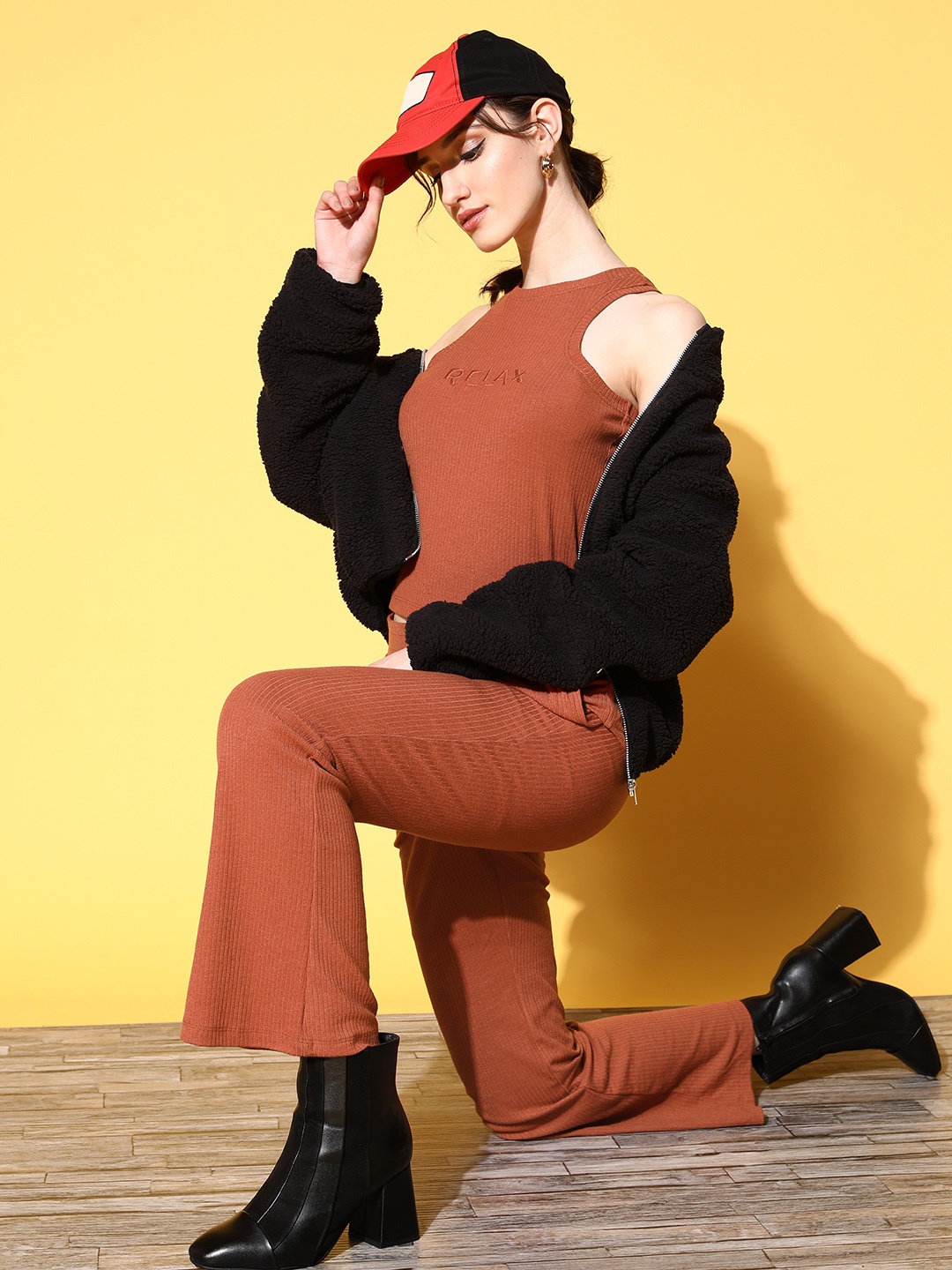 

The Roadster Lifestyle Co. Women Rust Orange Ribbed Embroidered Detail Co-Ords