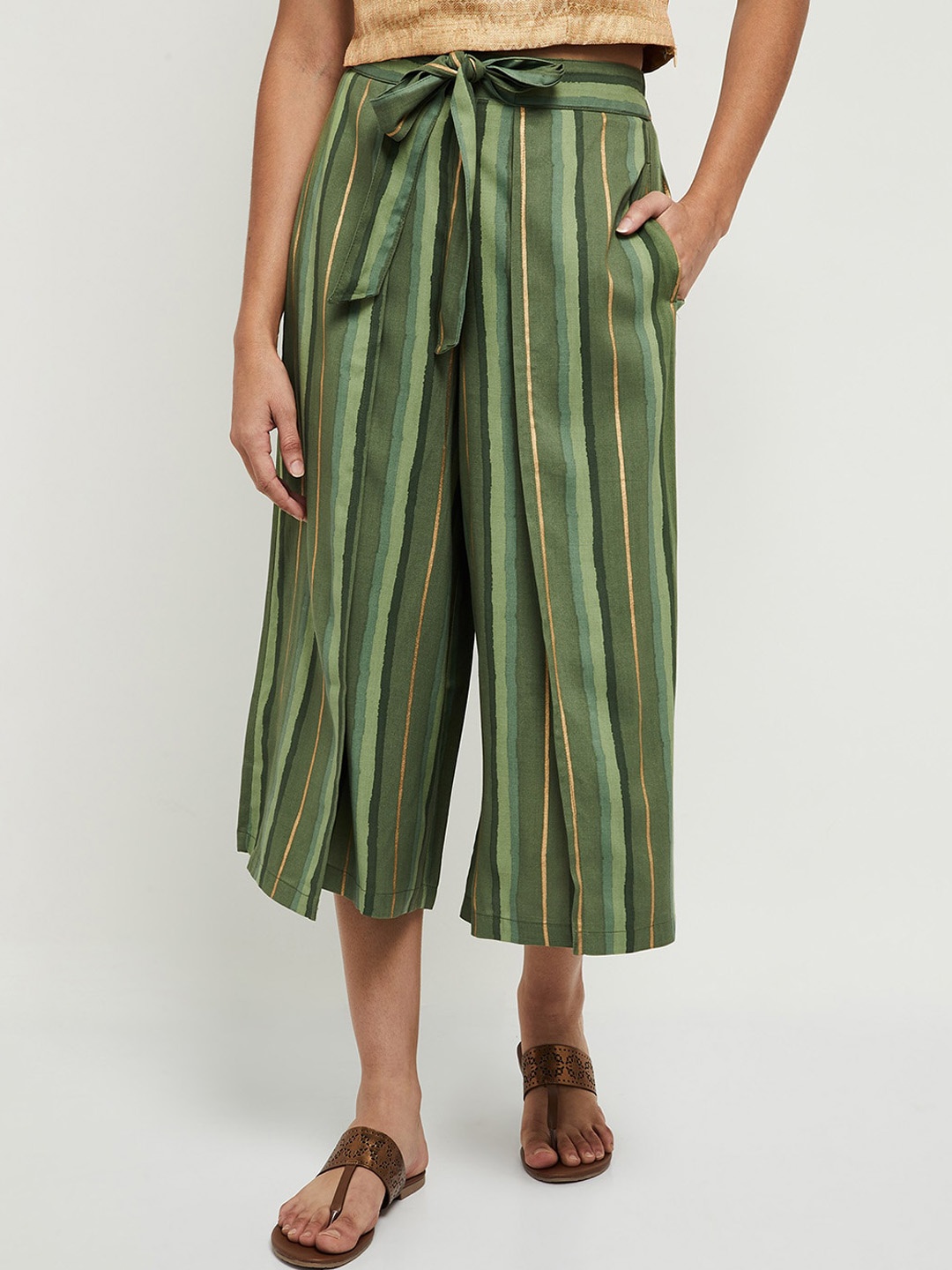 

max Women Green Striped Culottes Trousers